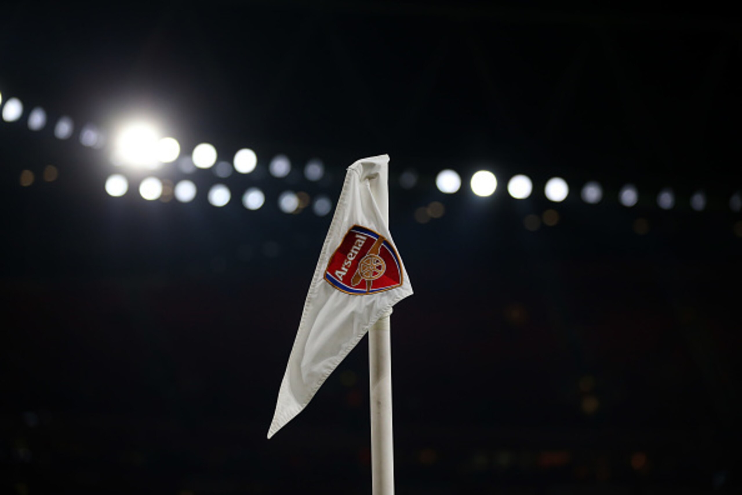 LONDON, ENGLAND - NOVEMBER 30: A corner flag with the Arsenal club badge on it during the EFL Quarter Final Cup match between Arsenal and Southampton at Emirates Stadium on November 30, 2016 in London, England. (Photo by Catherine Ivill - AMA/Getty Images