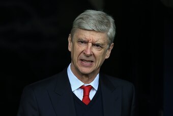 Arsenal's French manager Arsene Wenger looks on before the English Premier League football match between West Bromwich Albion and Arsenal at The Hawthorns stadium in West Bromwich, central England, on March 18, 2017.
 / AFP PHOTO / Lindsey PARNABY / RESTR