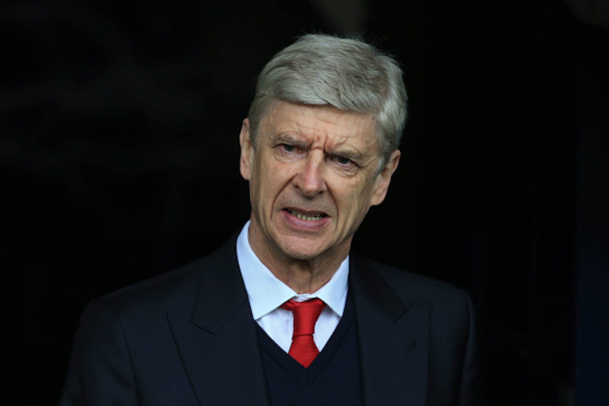 Arsenal's French manager Arsene Wenger looks on before the English Premier League football match between West Bromwich Albion and Arsenal at The Hawthorns stadium in West Bromwich, central England, on March 18, 2017.
 / AFP PHOTO / Lindsey PARNABY / RESTR