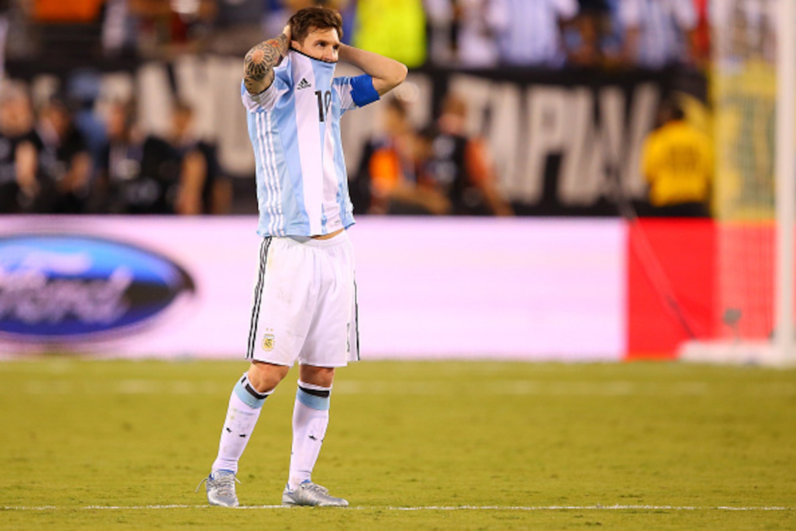 EAST RUTHERFORD, NJ - JUNE 26:  Lionel Messi #10 of Argentina looks on before the game winning penalty kick is made during the Copa America Centenario Championship match at MetLife Stadium on June 26, 2016 in East Rutherford, New Jersey. Chile defeated Ar