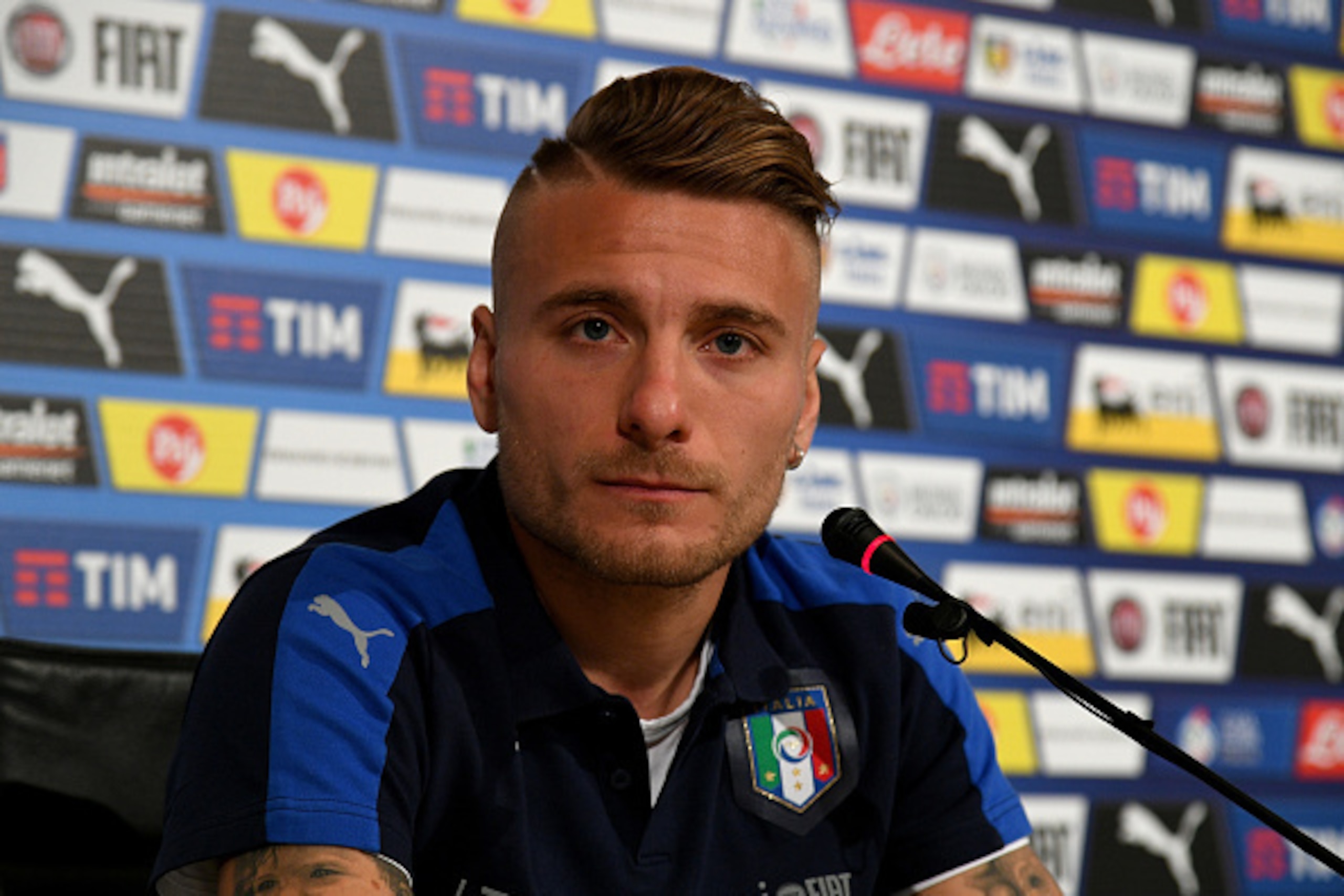 FLORENCE, ITALY - MARCH 22:  Ciro Immobile of Italy speaks with the media during the press conference at the club's training ground at Coverciano on March 22, 2017 in Florence, Italy.  (Photo by Claudio Villa/Getty Images)