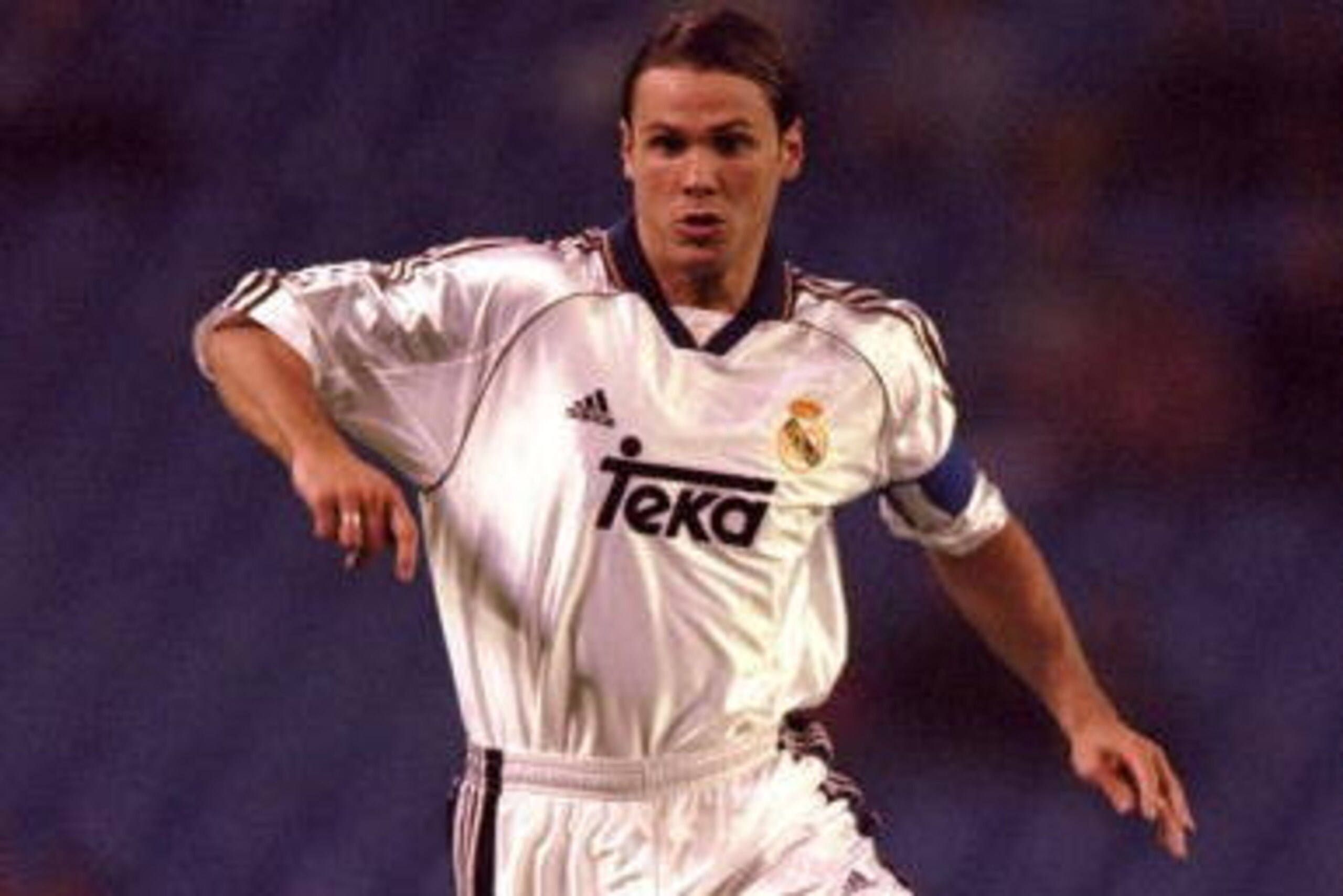 21 Sep 1999:  Fernando Redondo of Real Madrid in action during the Champions League match against Molde played at the Bernabeu Stadium in Madrid, Spain. Real Madrid won the game 4-1.  \ Mandatory Credit: Phil Cole /Allsport