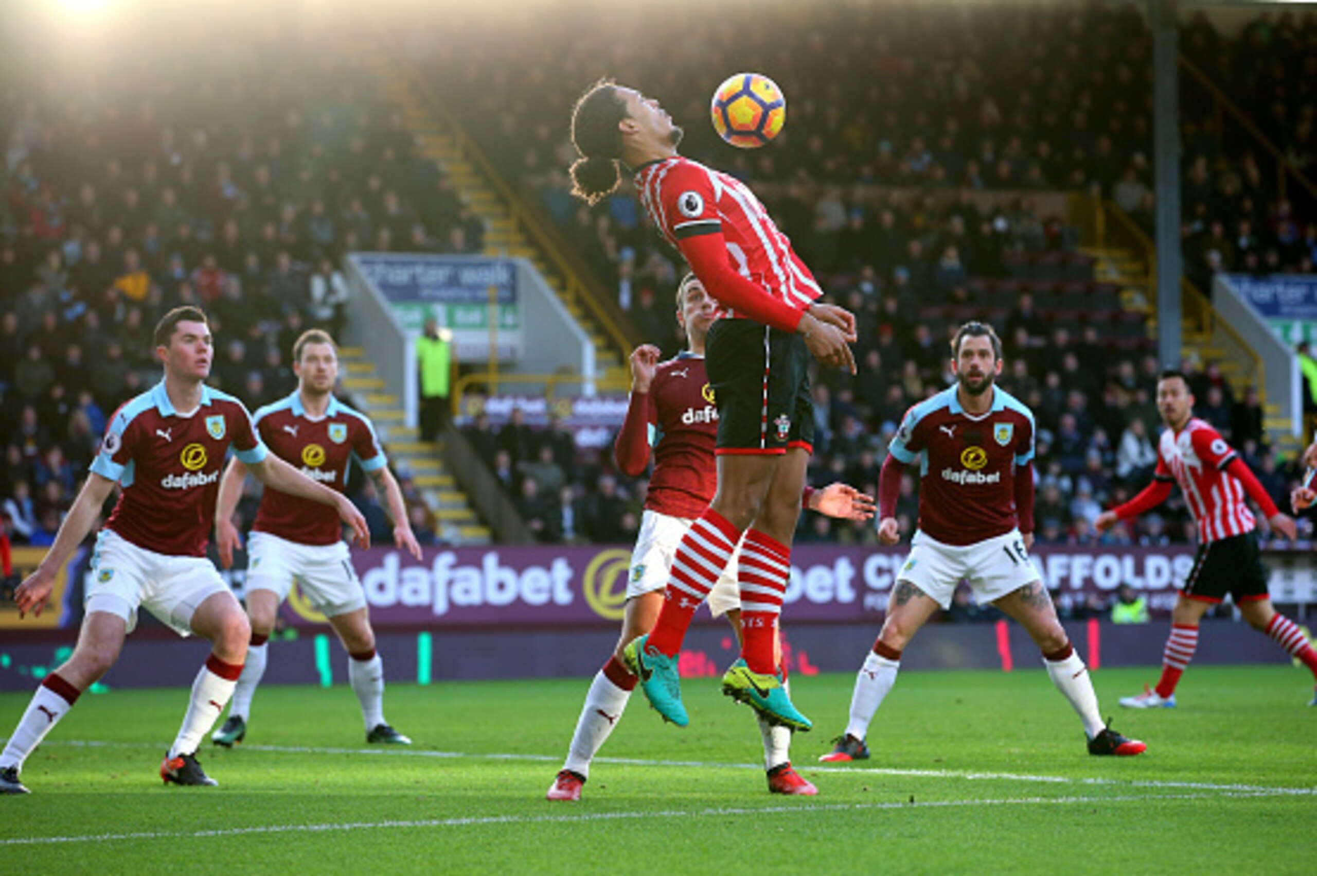 BURNLEY, ENGLAND - JANUARY 14:  Virgil van Dijk of Southampton controls the ball in the box during the Premier League match between Burnley and Southampton at Turf Moor on January 14, 2017 in Burnley, England.  (Photo by Alex Livesey/Getty Images)