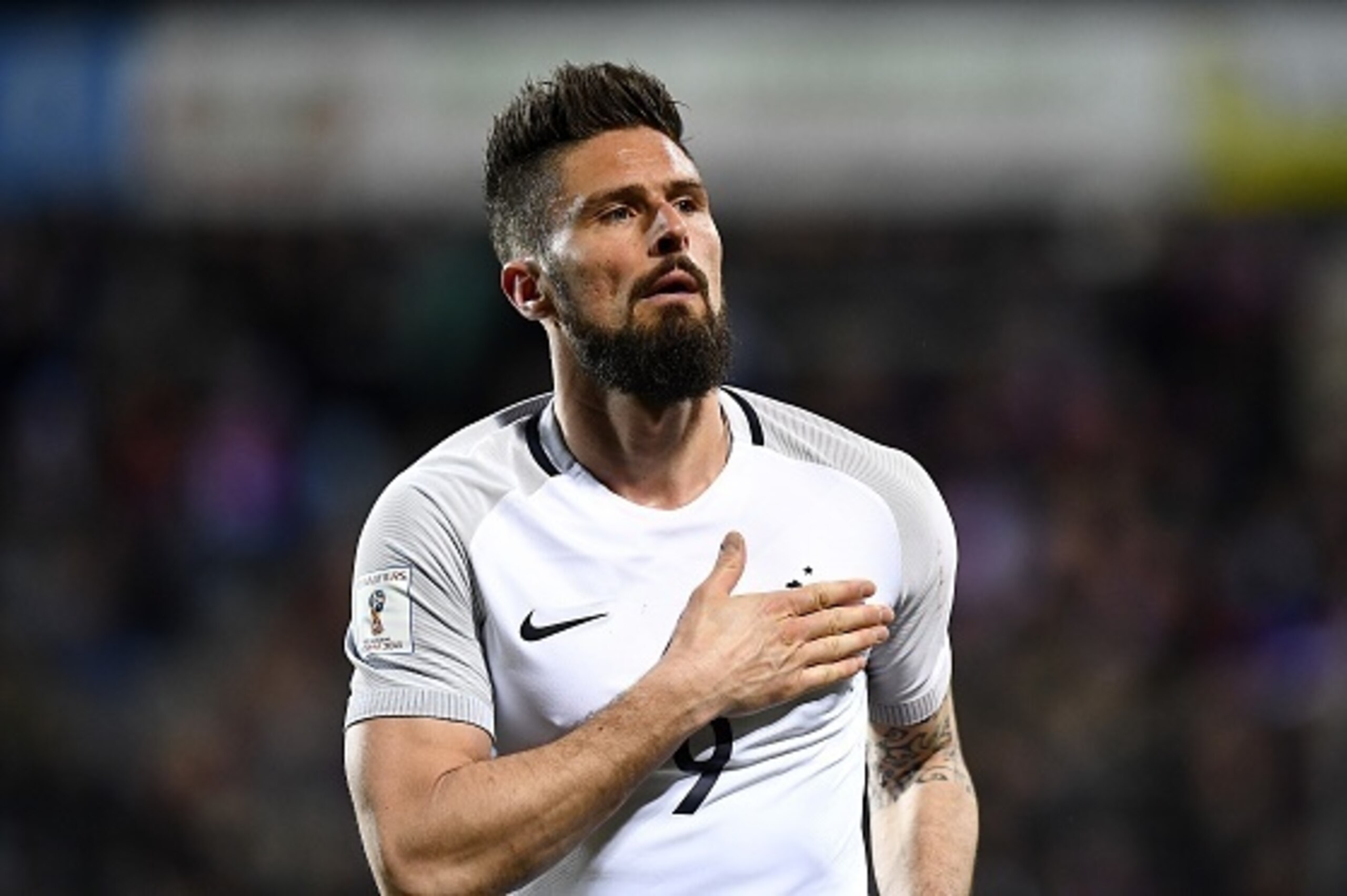 France's forward Olivier Giroud celebrates his goal during the FIFA World Cup 2018 qualifying football match Luxembourg vs France on March 25, 2017 at Josy Bartel stadium in Luxembourg.  / AFP PHOTO / FRANCK FIFE        (Photo credit should read FRANCK FI