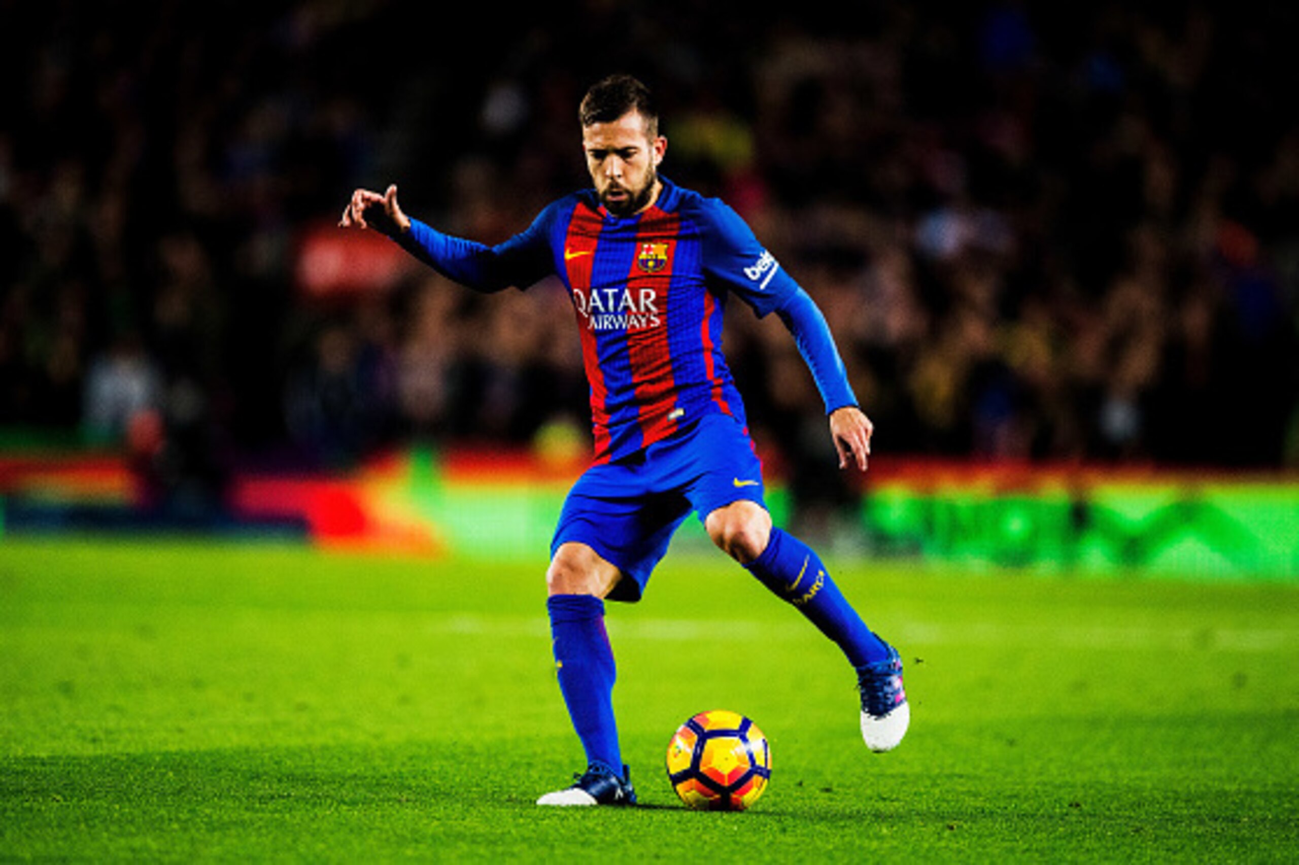 BARCELONA, SPAIN - MARCH 04: Jordi Alba of Barcelona controls the ball during the La Liga match between FC Barcelona and RC Celta de Vigo at Camp Nou on March 04, 2017 in Barcelona, Spain. (Photo by Vladimir Rys Photography/Getty Images) BARCELONA, SPAIN - MARCH 04: Jordi Alba of Barcelona controls the ball during the La Liga match between FC Barcelona and RC Celta de Vigo at Camp Nou on March 04, 2017 in Barcelona, Spain. (Photo by Vladimir Rys Photography/Getty Images)