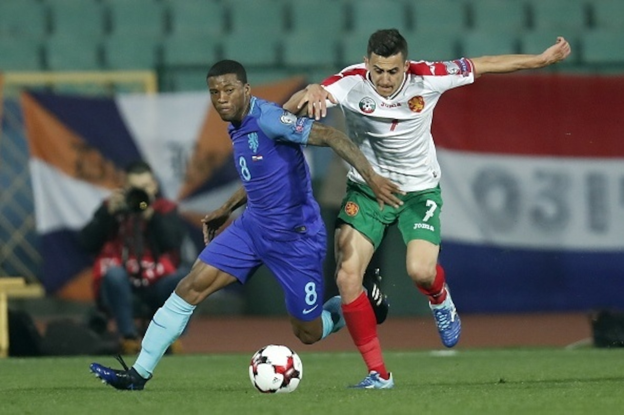 (L-R) Georginio Wijnaldum of Holland, Georgi Kostadinov of Bulgariaduring the FIFA World Cup 2018 qualifying match between Bulgaria and Netherlands on March 25, 2017 at Vasil Levski National Stadium in Sofia,  Bulgaria(Photo by VI Images via Getty Images)