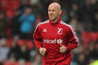 MANCHESTER, ENGLAND - NOVEMBER 14:  Nicky Butt of Great Britain and Ireland XI during the David Beckham Match for Children in aid of UNICEF at Old Trafford on November 14, 2015 in Manchester, England.  (Photo by Matthew Ashton - AMA/Getty Images)