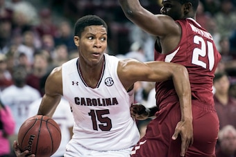 Dozier drives to the hoop against Arkansas on February 15, 2017.