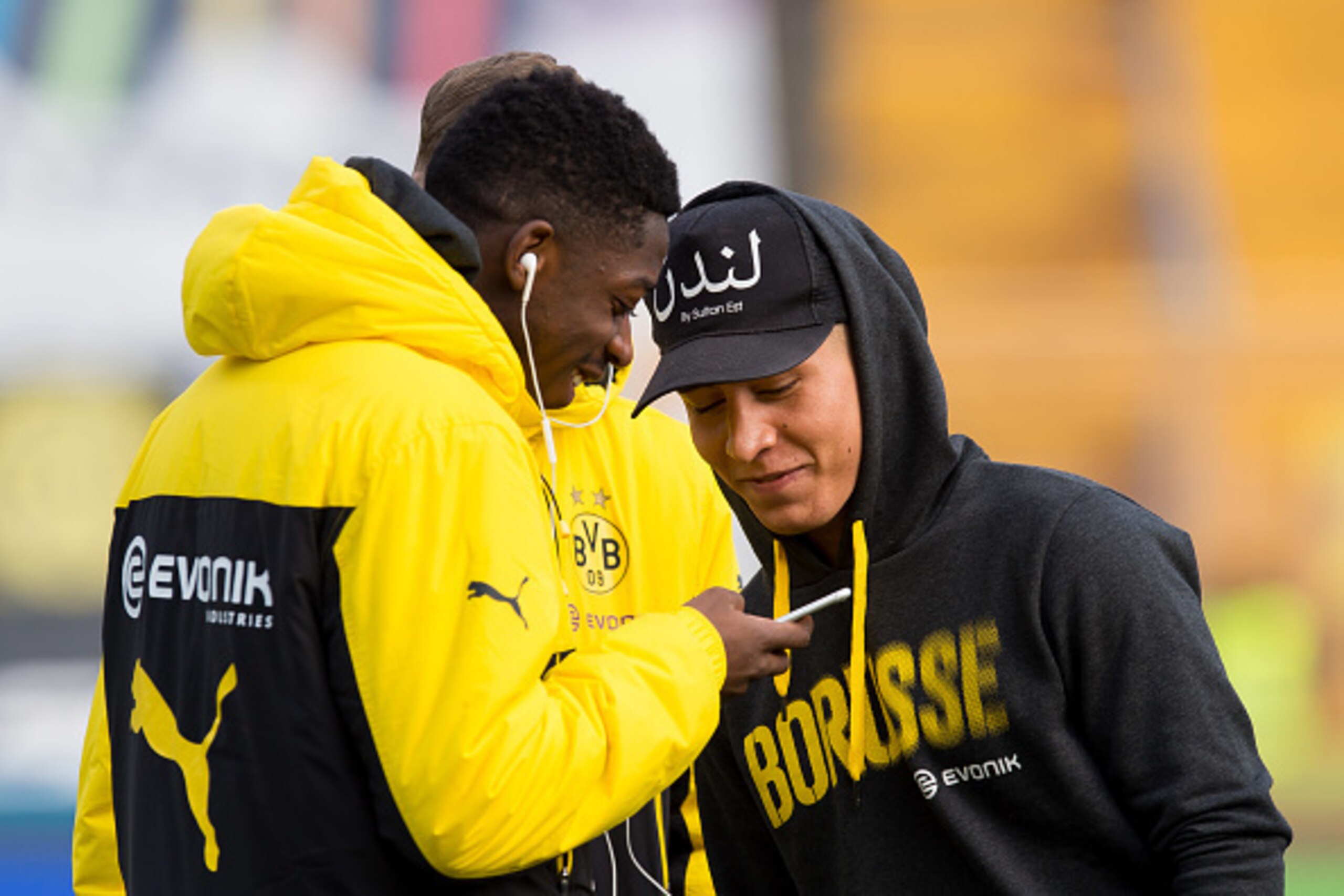 DARMSTADT, GERMANY - FEBRUARY 11: Ousmane Dembele of Borussia Dortmund and Emre Mor of Borussia Dortmund looks on during the Bundesliga match between SV Darmstadt 98 and Borussia Dortmund at Jonathan Heimes Stadion am Boellenfalltor on February 11, 2017 i DARMSTADT, GERMANY - FEBRUARY 11: Ousmane Dembele of Borussia Dortmund and Emre Mor of Borussia Dortmund looks on during the Bundesliga match between SV Darmstadt 98 and Borussia Dortmund at Jonathan Heimes Stadion am Boellenfalltor on February 11, 2017 i