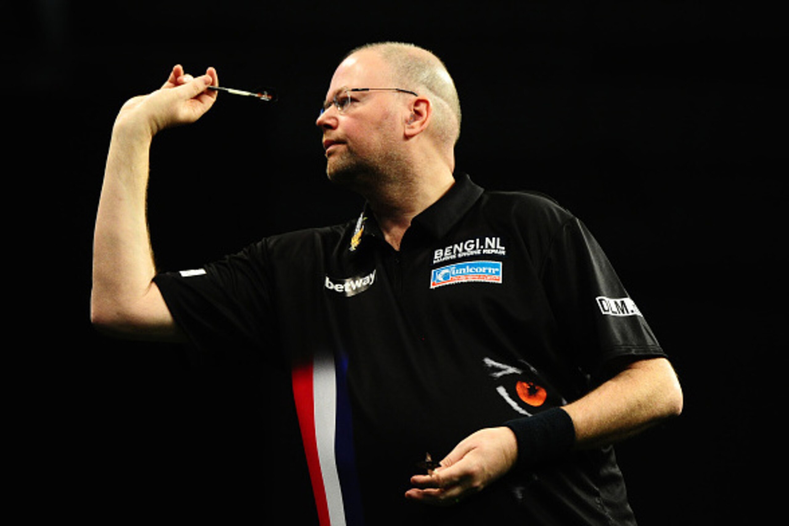 EXETER, UNITED KINGDOM - MARCH 02: Raymond Van Barneveld throws during Night Five of the Betway Premier League Darts at Westpoint Arena on March 2, 2017 in Exeter, England. (Photo by Harry Trump/Getty Images)
