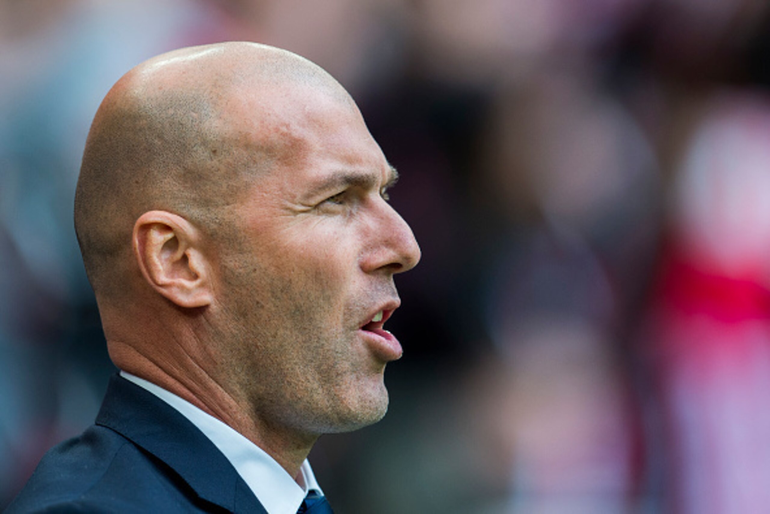 BILBAO, SPAIN - MARCH 18: Head coach Zinedine Zidane of Real Madrid looks on prior to the start the La Liga match between Athletic Club Bilbao and Real Madrid at San Mames Stadium on March 18, 2017 in Bilbao, Spain. (Photo by Juan Manuel Serrano Arce/Ge BILBAO, SPAIN - MARCH 18: Head coach Zinedine Zidane of Real Madrid looks on prior to the start the La Liga match between Athletic Club Bilbao and Real Madrid at San Mames Stadium on March 18, 2017 in Bilbao, Spain. (Photo by Juan Manuel Serrano Arce/Ge