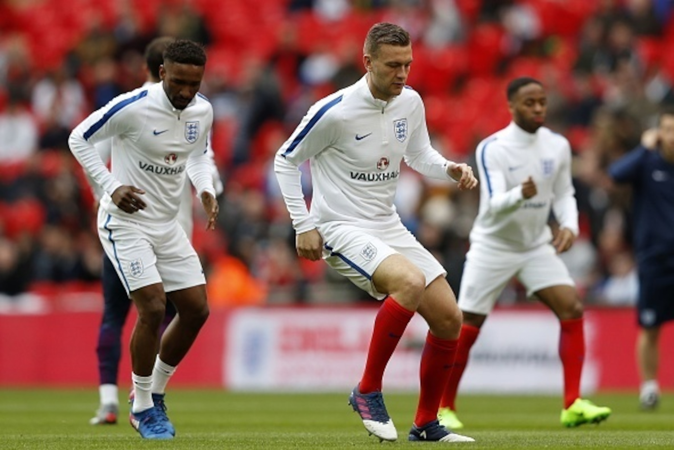 England's defender Ben Gibson (C) warms up ahead of the World Cup 2018 qualification football match between England and Lithuania at Wembley Stadium in London on March 26, 2017.  / AFP PHOTO / Adrian DENNIS / NOT FOR MARKETING OR ADVERTISING USE / RESTRIC