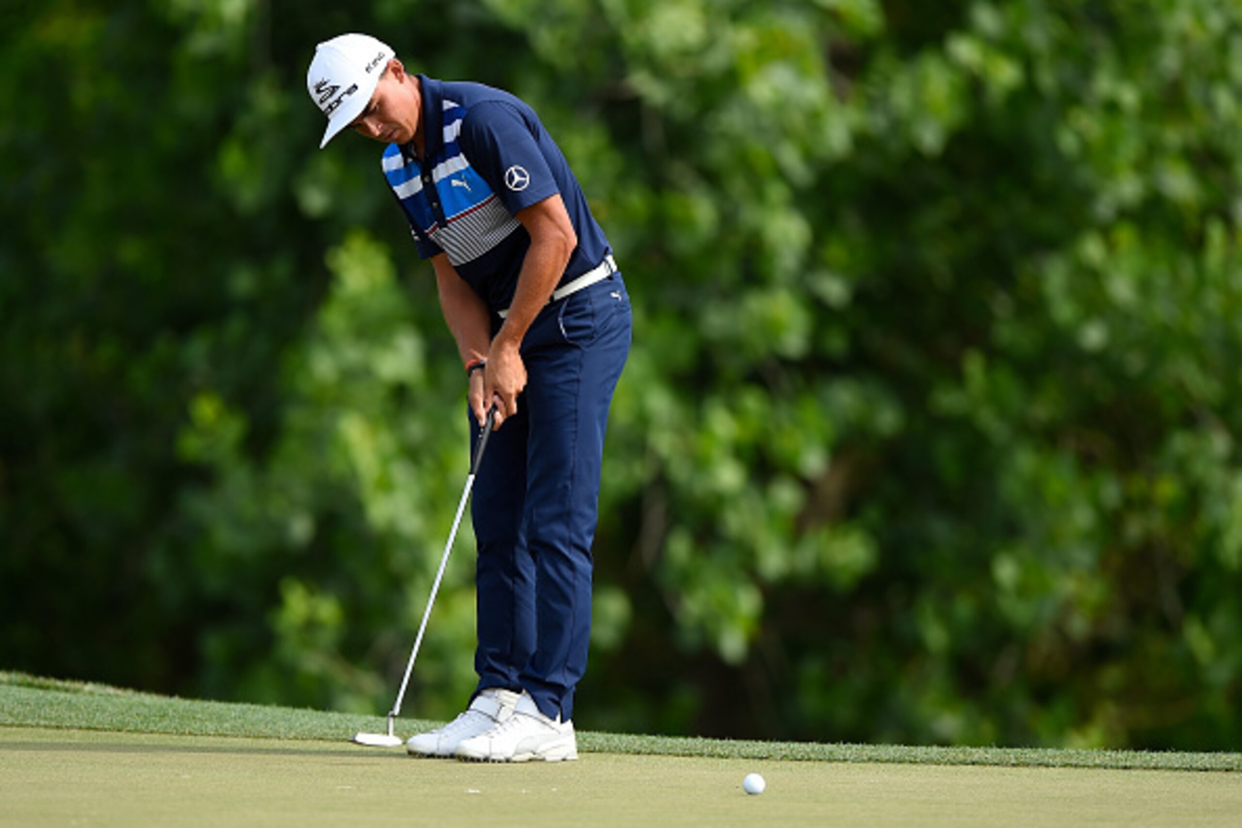HUMBLE, TX - APRIL 01: Rickie Fowler putts on the 16th green during round three of the Shell Houston Open at the Golf Club of Houston on April 1, 2017 in Humble, Texas. (Photo by Josh Hedges/Getty Images) HUMBLE, TX - APRIL 01: Rickie Fowler putts on the 16th green during round three of the Shell Houston Open at the Golf Club of Houston on April 1, 2017 in Humble, Texas. (Photo by Josh Hedges/Getty Images)
