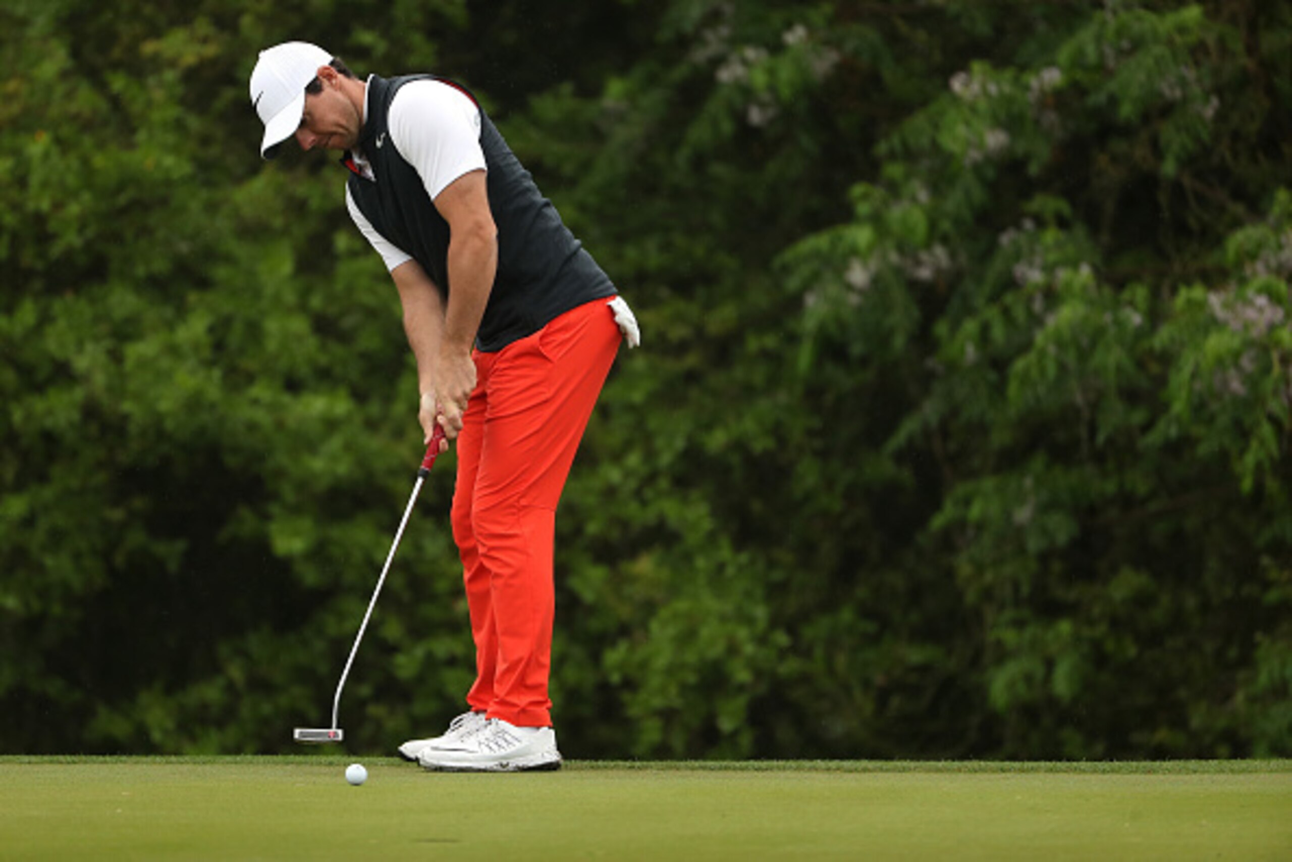 AUSTIN, TX - MARCH 24: Rory McIlroy of Northern Ireland putts on the 1st hole of his match during round three of the World Golf Championships-Dell Technologies Match Play at the Austin Country Club on March 24, 2017 in Austin, Texas. (Photo by Christian P