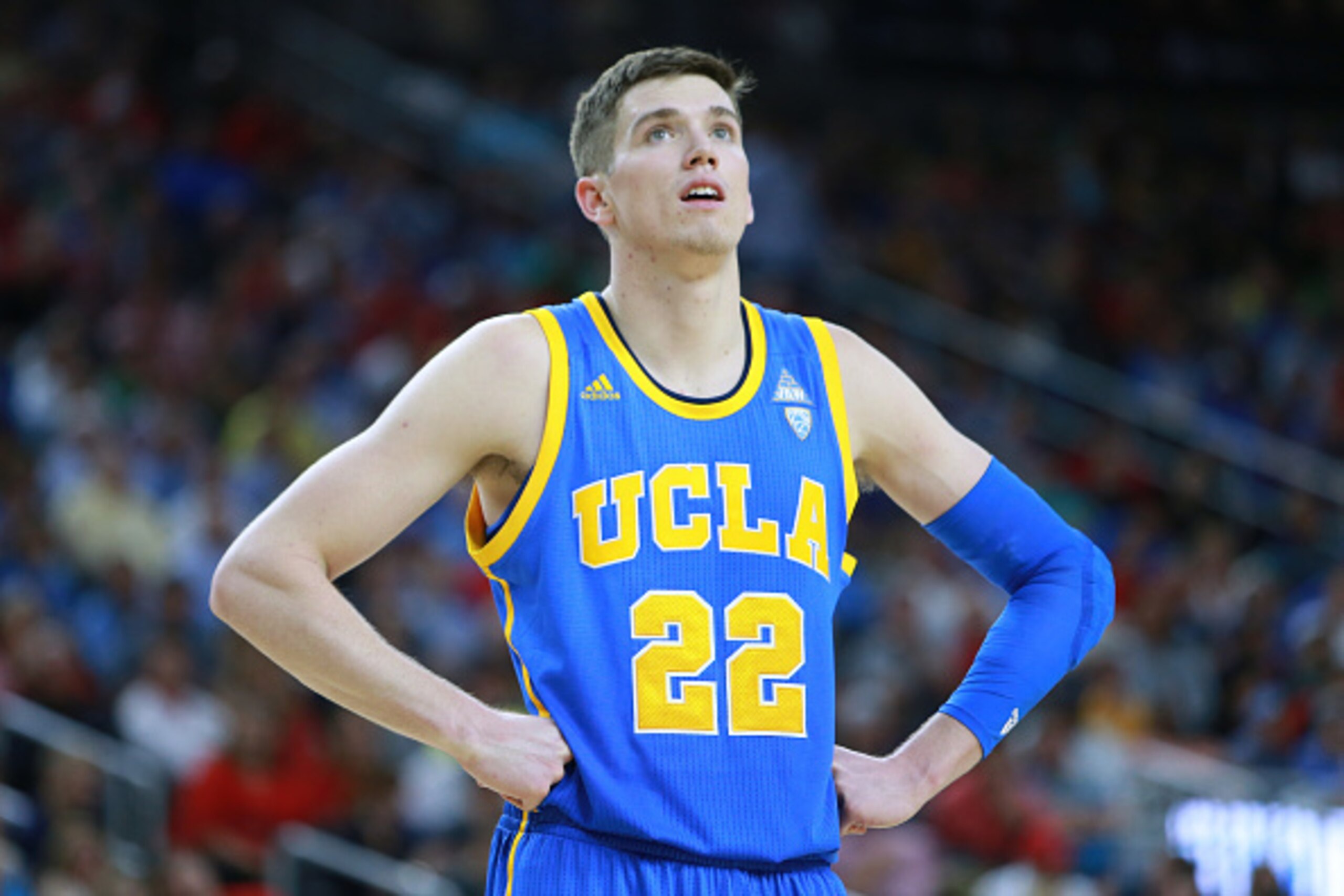 LAS VEGAS, NV - MARCH 10: TJ Leaf of the UCLA Bruins looks on during free throw against the Arizona Wildcats during a semifinal game of the Pac-12 Basketball Tournament at T-Mobile Arena on March 10, 2017 in Las Vegas, Nevada. Arizona won 86-75  (Photo by