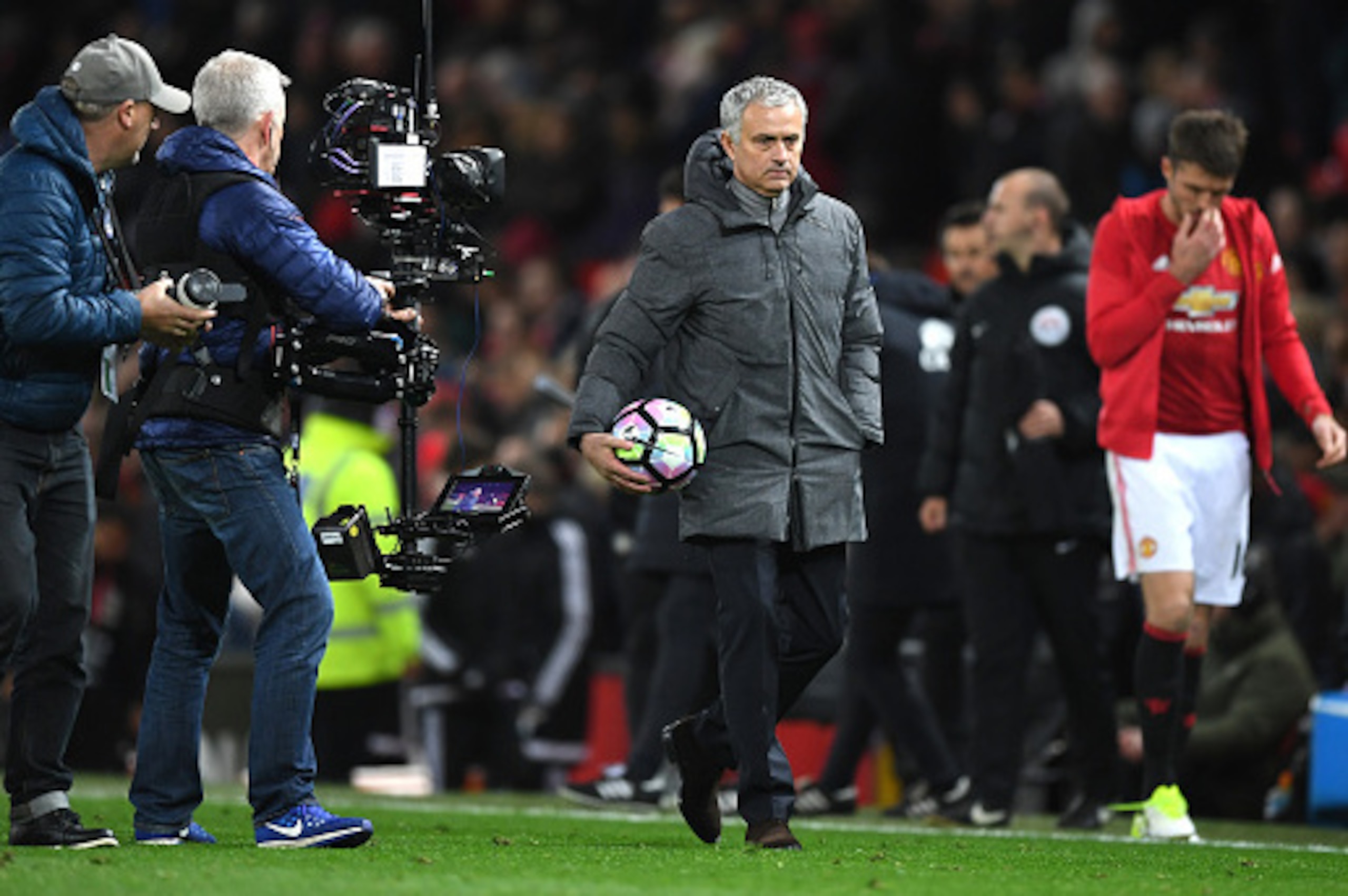 MANCHESTER, ENGLAND - APRIL 04: Jose Mourinho, Manager of Manchester United walks off after the Premier League match between Manchester United and Everton at Old Trafford on April 4, 2017 in Manchester, England.  (Photo by Shaun Botterill/Getty Images)