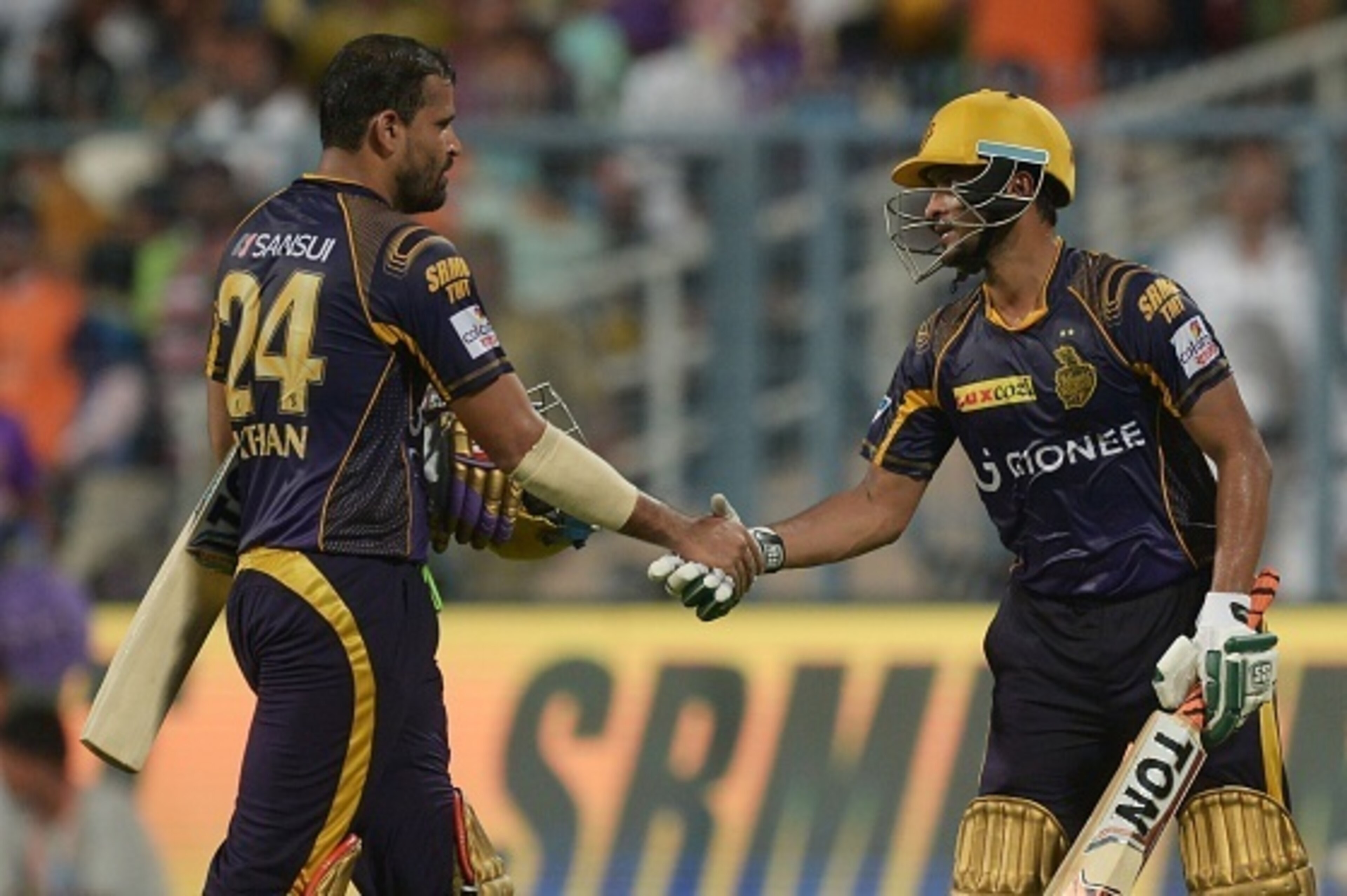 Kolkata Knight Riders batsman Shakib Al Hasan(R)and teammate Yusuf Pathan shake hands as they walk back to the pavilion at the end of their innings during the 2016 Indian Premier League (IPL) Twenty20 cricket match between Kolkata Knight Riders and Gujara Kolkata Knight Riders batsman Shakib Al Hasan(R)and teammate Yusuf Pathan shake hands as they walk back to the pavilion at the end of their innings during the 2016 Indian Premier League (IPL) Twenty20 cricket match between Kolkata Knight Riders and Gujara
