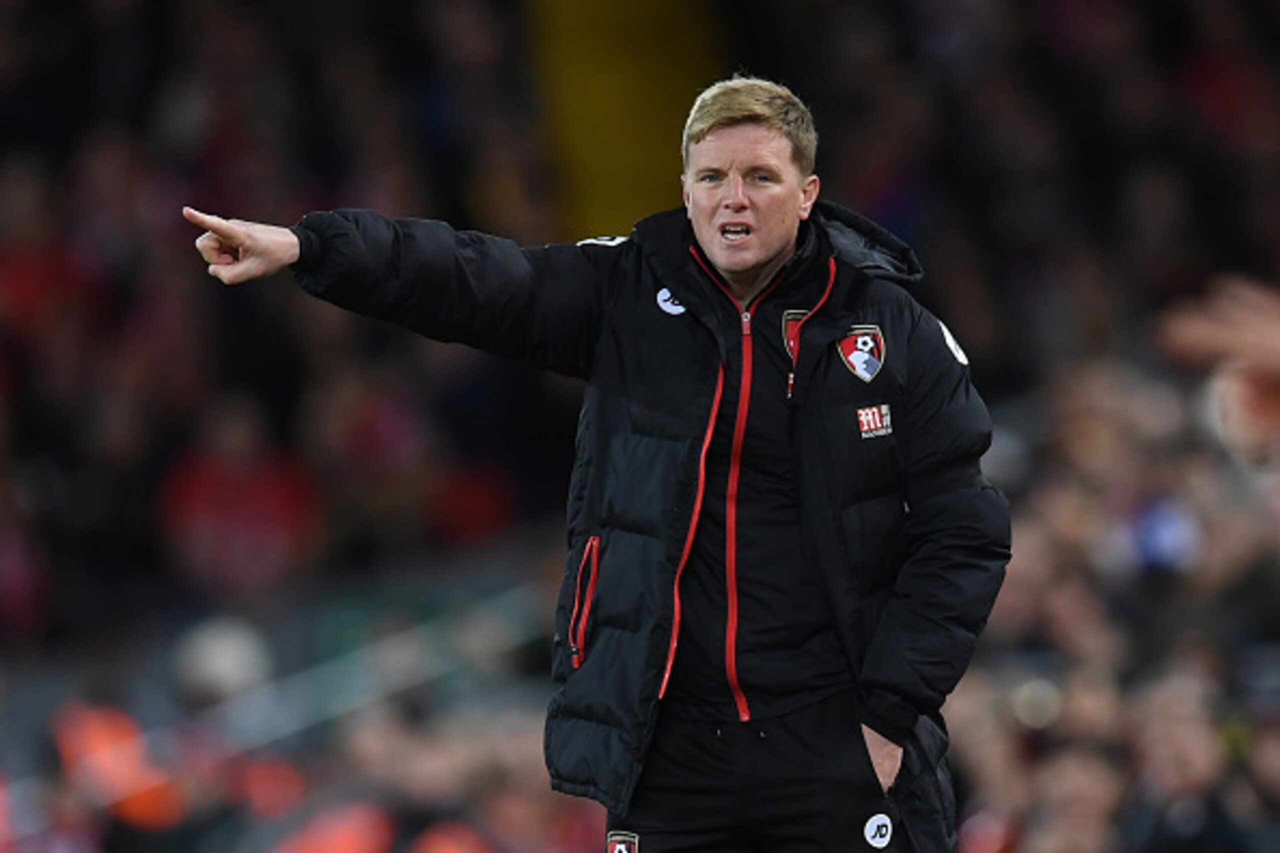 Bournemouth's English manager Eddie Howe gestures on the touchline during the English Premier League football match between Liverpool and Bournemouth at Anfield in Liverpool, north west England on April 5, 2017. / AFP PHOTO / Paul ELLIS / RESTRICTED TO ED