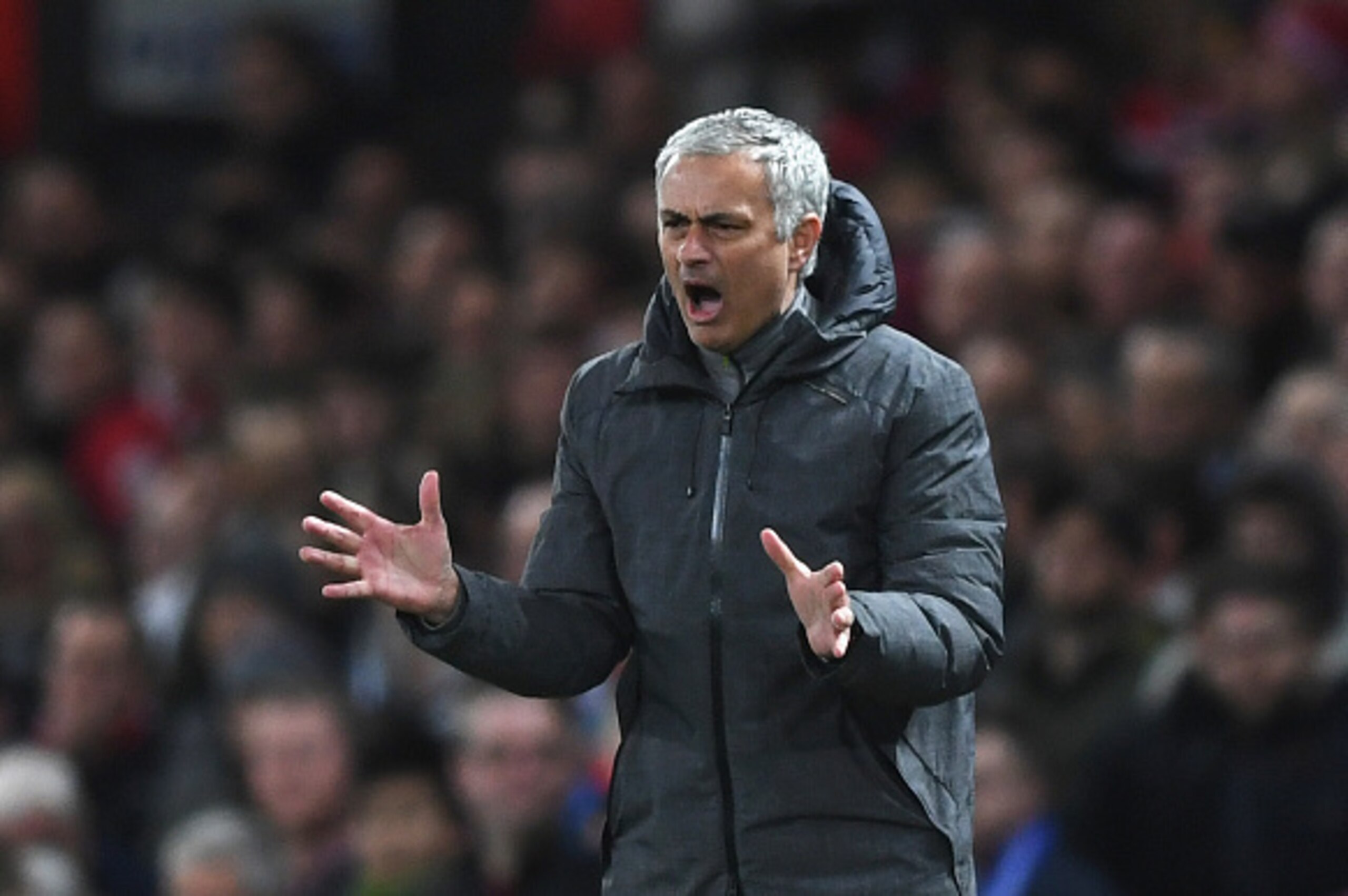 MANCHESTER, ENGLAND - APRIL 04: Jose Mourinho, Manager of Manchester United reacts during the Premier League match between Manchester United and Everton at Old Trafford on April 4, 2017 in Manchester, England.  (Photo by Shaun Botterill/Getty Images)