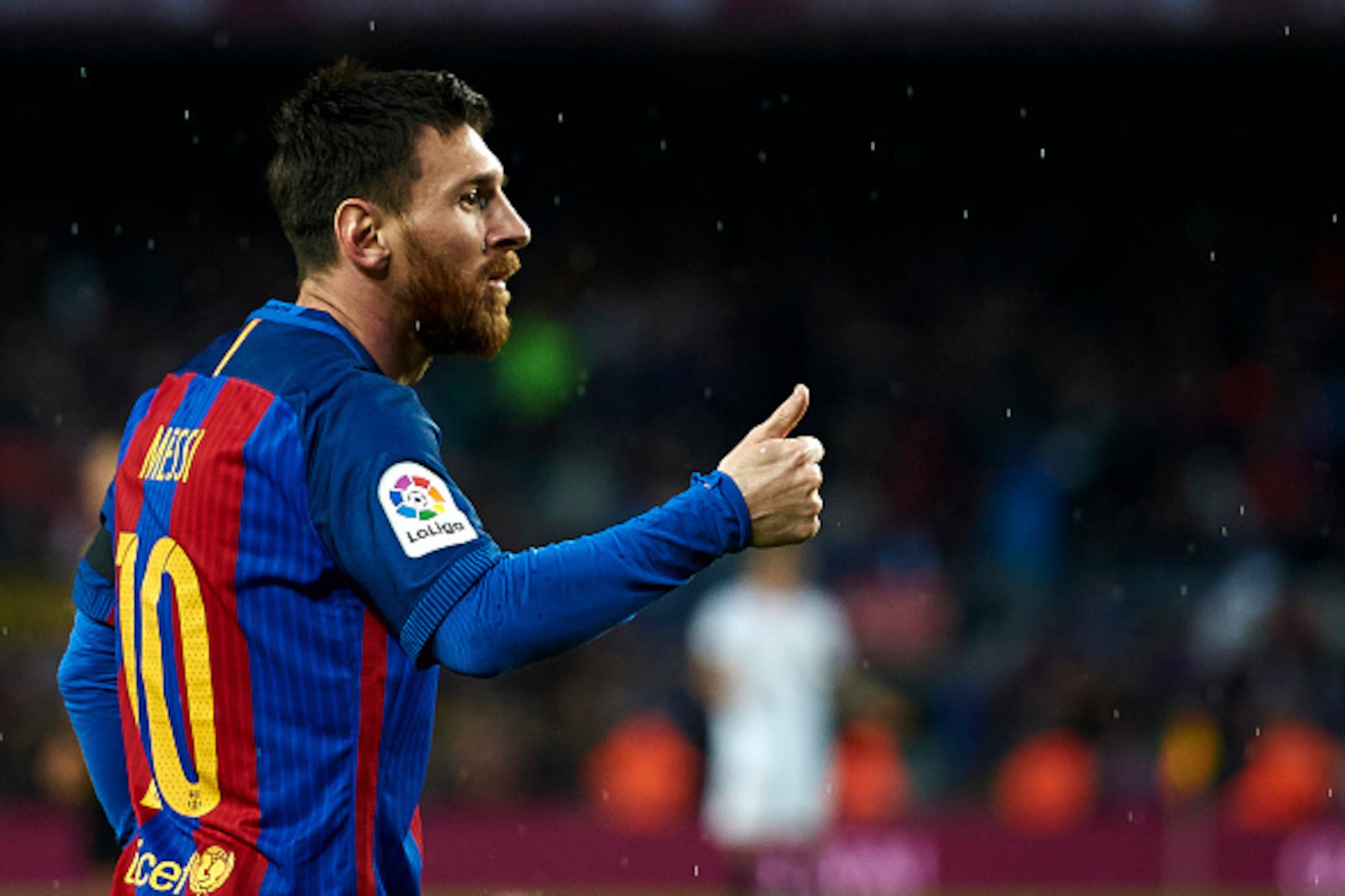 BARCELONA, SPAIN - APRIL 05:  Lionel Messi of Barcelona celebrates after scoring a goal during the La Liga match between FC Barcelona and Sevilla FC at Camp Nou Stadium on April 5, 2017 in Barcelona, Spain.  (Photo by fotopress/Getty Images)