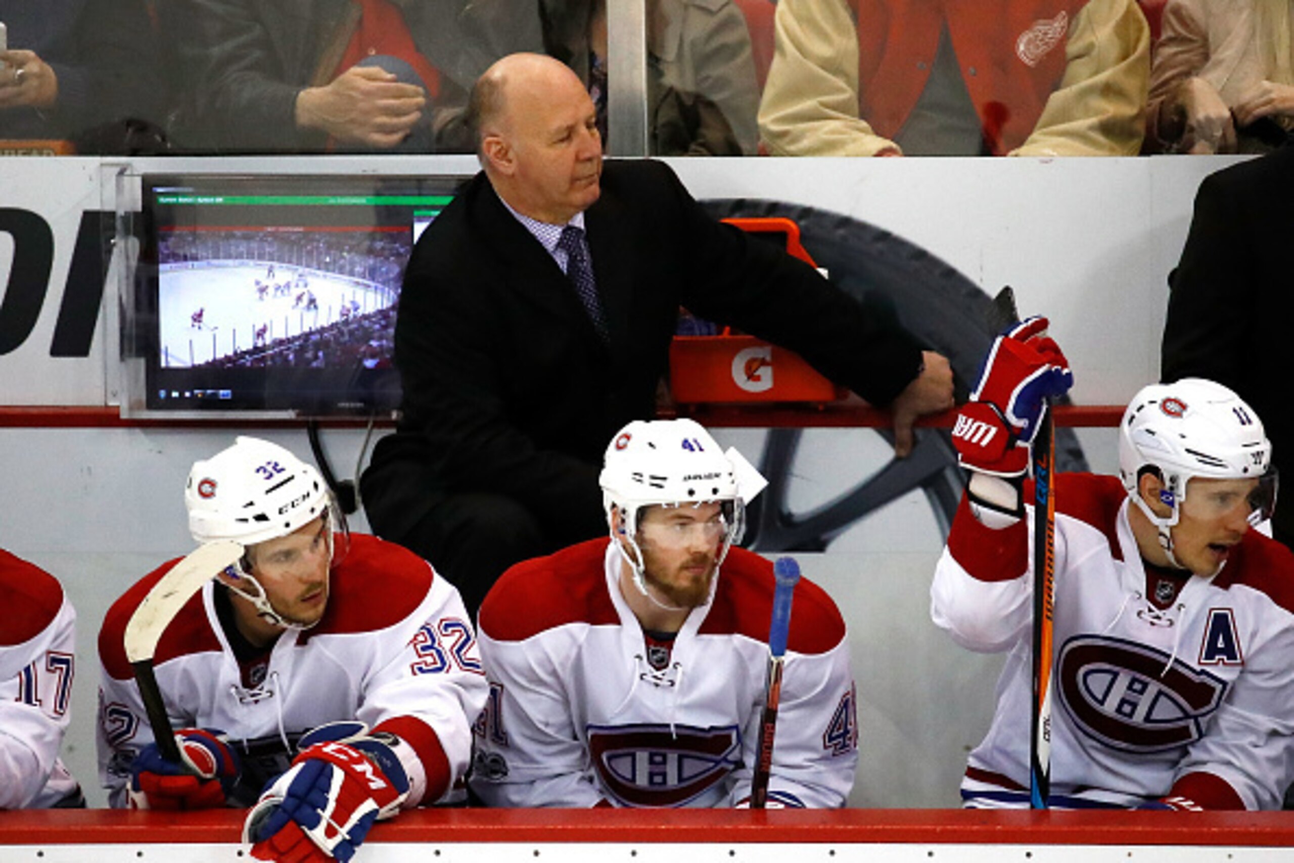 DETROIT, MI - APRIL 08: Head coach Claude Julien of the Montreal Canadiens looks on from the bench while playing the Detroit Red Wings at Joe Louis Arena on April 8, 2017 in Detroit, Michigan. (Photo by Gregory Shamus/Getty Images) DETROIT, MI - APRIL 08: Head coach Claude Julien of the Montreal Canadiens looks on from the bench while playing the Detroit Red Wings at Joe Louis Arena on April 8, 2017 in Detroit, Michigan. (Photo by Gregory Shamus/Getty Images)