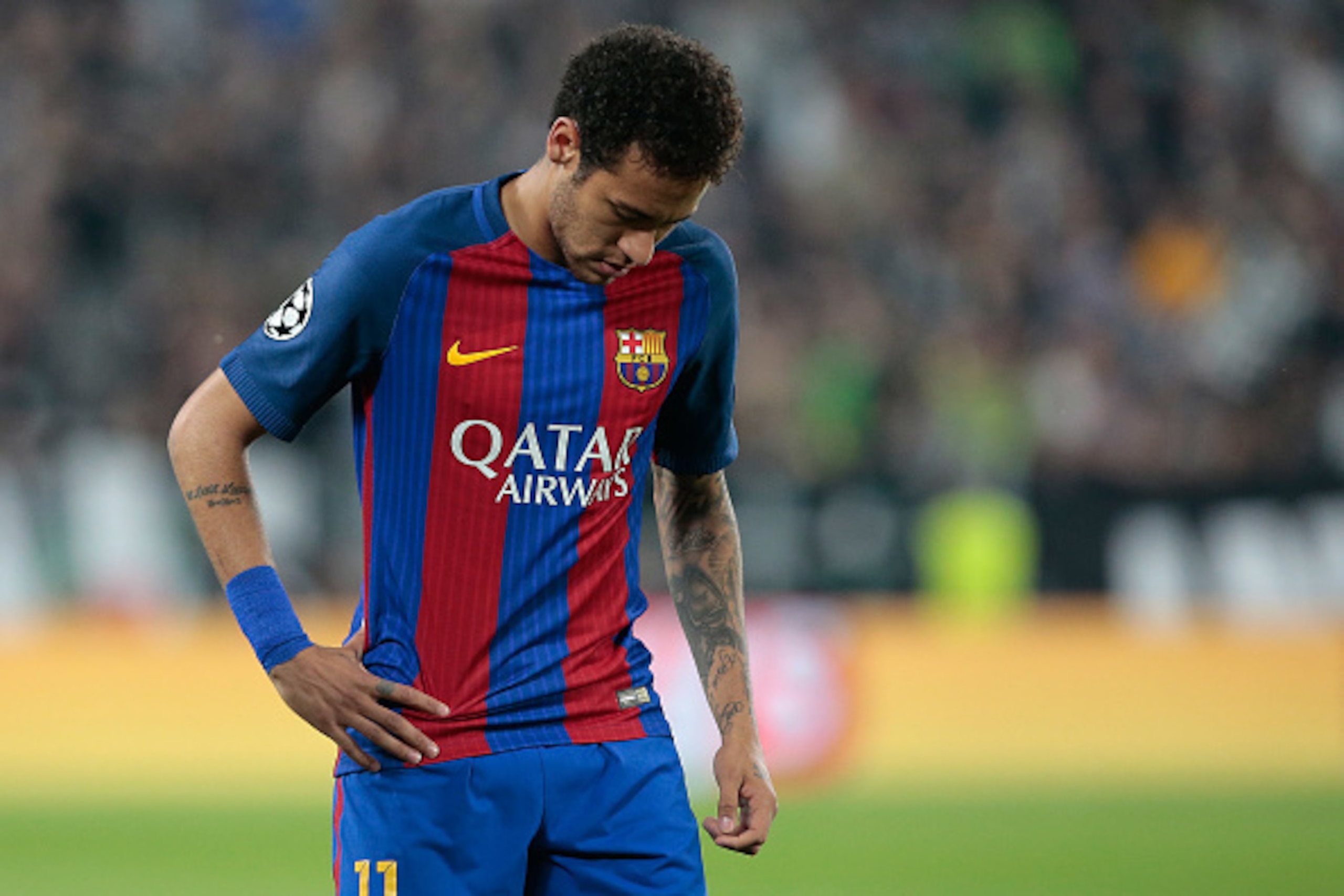 TURIN, ITALY - APRIL 11:  Neymar Jr of FC Barcelona shows his dejection during the UEFA Champions League Quarter Final first leg match between Juventus and FC Barcelona at Juventus Stadium on April 11, 2017 in Turin, Italy.  (Photo by Emilio Andreoli/Gett