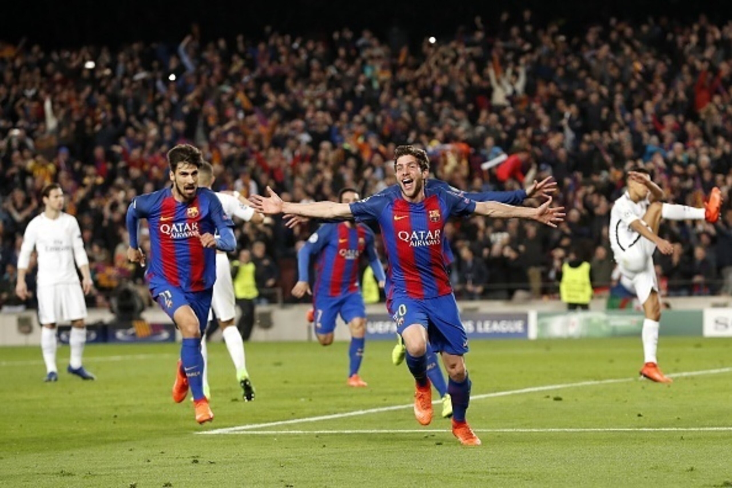 (L-R) Julian Draxler of Paris Saint-Germain, Andre Gomes of FC Barcelona, Arda Turan of FC Barcelona, Gerard Pique of FC Barcelona, Sergi Roberto of FC Barcelona, Marquinhos of Paris Saint-Germainduring the UEFA Champions League round of 16 match between (L-R) Julian Draxler of Paris Saint-Germain, Andre Gomes of FC Barcelona, Arda Turan of FC Barcelona, Gerard Pique of FC Barcelona, Sergi Roberto of FC Barcelona, Marquinhos of Paris Saint-Germainduring the UEFA Champions League round of 16 match between