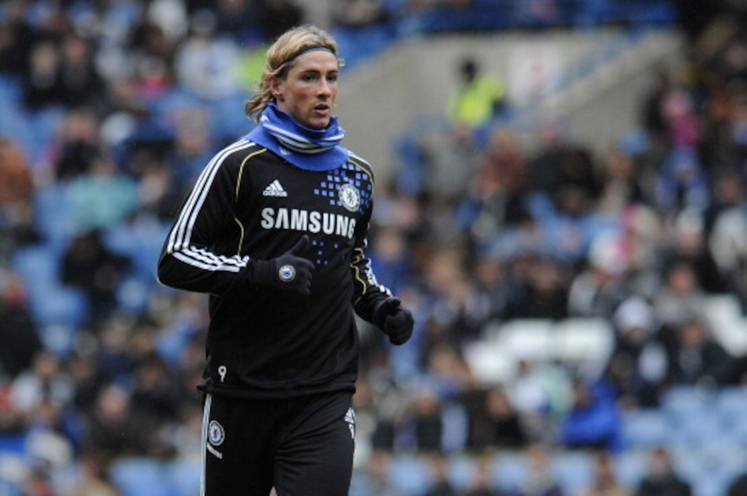 Chelsea's Spanish forward Fernando Torres takes part in an open training session at Stamford Bridge in London on on December 19, 2011.  Chelsea, fourth in the Premier League table are gearing up for their London derby against third-placed Tottenham on Dec