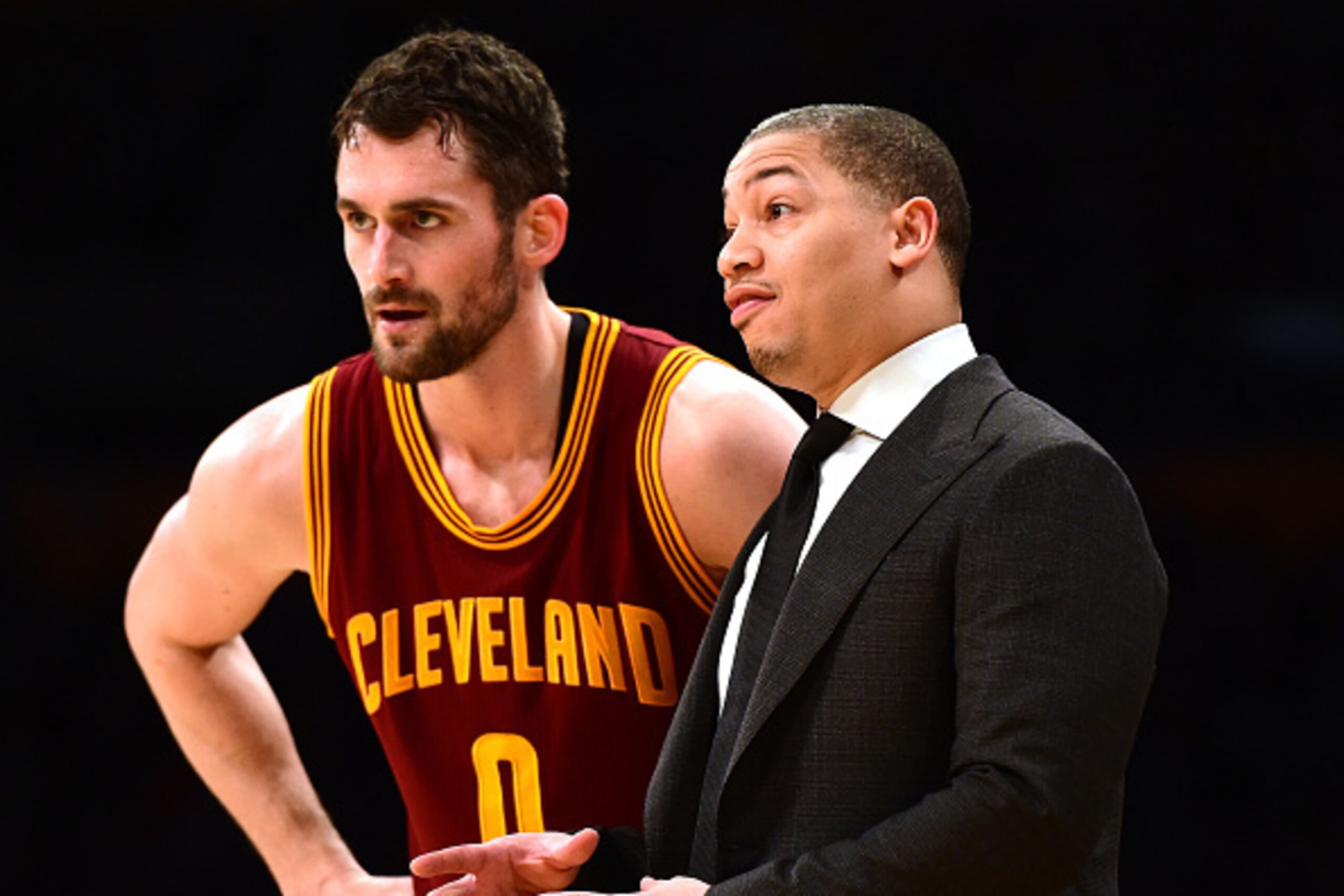 LOS ANGELES, CA - MARCH 19:  Tyronn Lue of the Cleveland Cavaliers and Kevin Love #0 react to play during the first half against the Los Angeles Lakers at Staples Center on March 19, 2017 in Los Angeles, California.  NOTE TO USER: User expressly acknowled