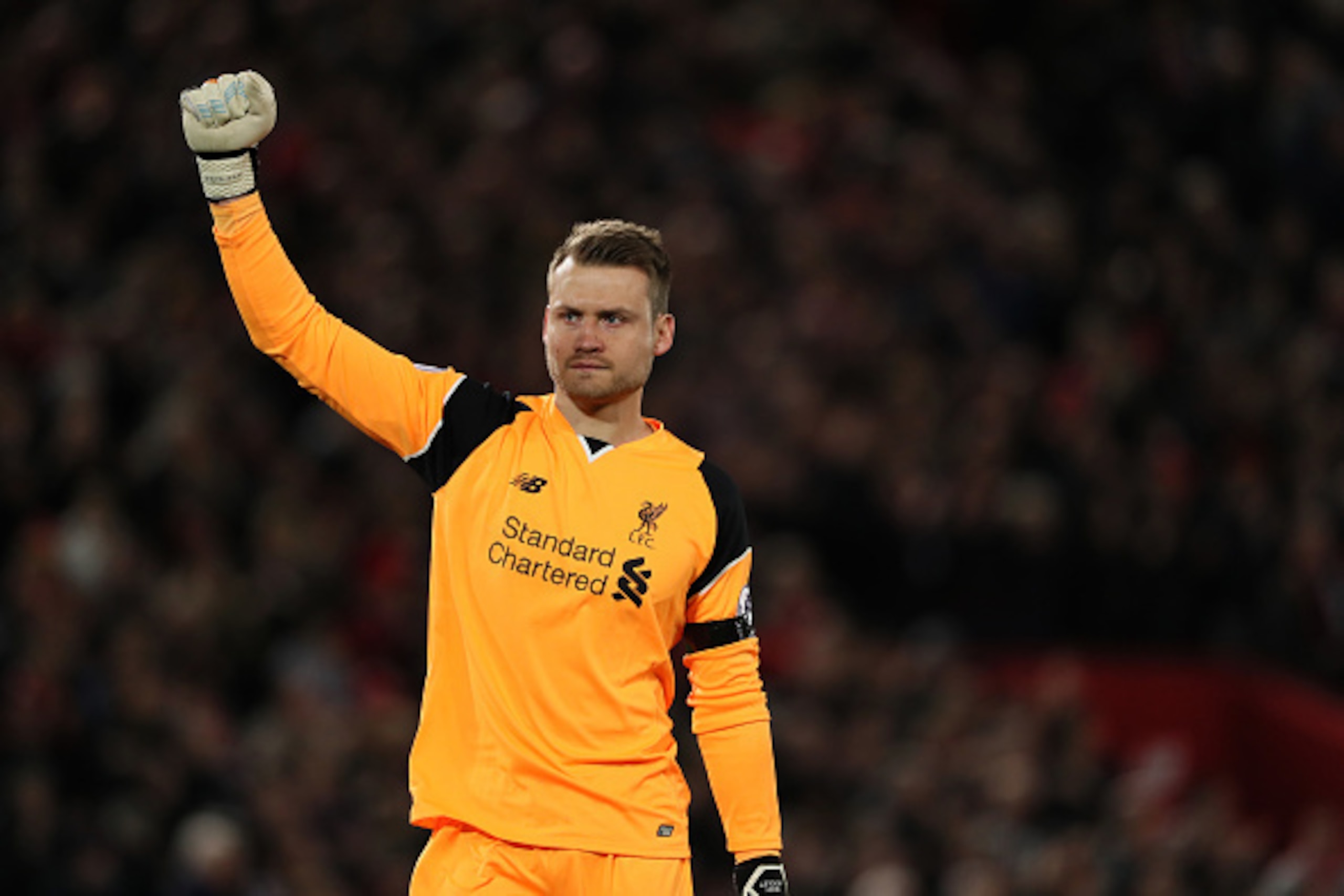 LIVERPOOL, ENGLAND - APRIL 05: Simon Mignolet of Liverpool celebrates after his side scores to make it 1-1 during the Premier League match between Liverpool and AFC Bournemouth at Anfield on April 5, 2017 in Liverpool, England. (Photo by Matthew Ashton - LIVERPOOL, ENGLAND - APRIL 05: Simon Mignolet of Liverpool celebrates after his side scores to make it 1-1 during the Premier League match between Liverpool and AFC Bournemouth at Anfield on April 5, 2017 in Liverpool, England. (Photo by Matthew Ashton -