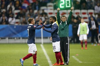 NICE, FRANCE - OCTOBER 8: Antoine Griezmann of France is replaced by Alexandre Lacazette of France during the international friendly match between France and Armenia at Allianz Riviera stadium on October 8, 2015 in Nice, France. (Photo by Jean Catuffe/Get