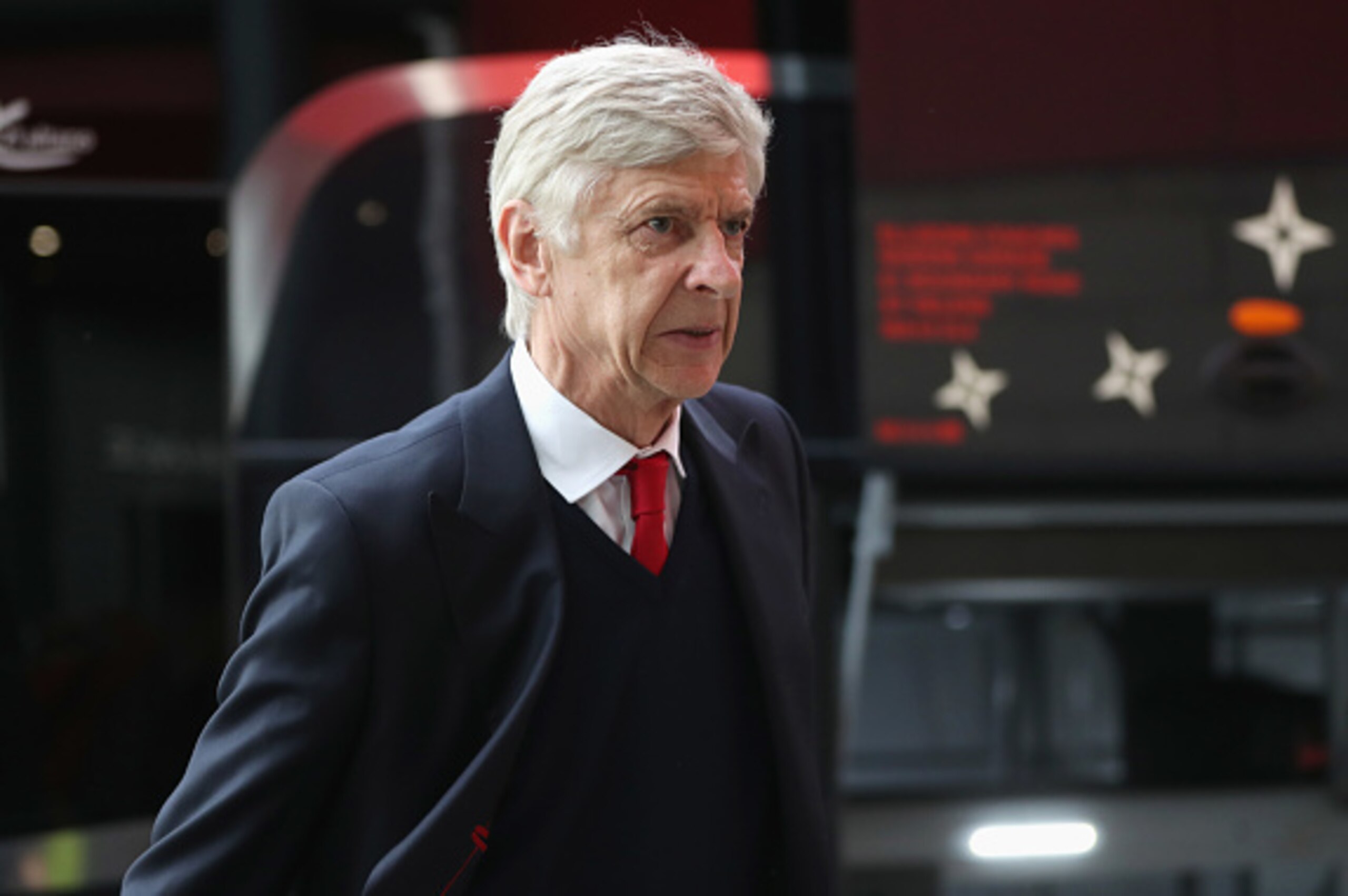 MIDDLESBROUGH, ENGLAND - APRIL 17:  Arsene Wenger manager of Arsenal arrives prior to the Premier League match between Middlesbrough and Arsenal at Riverside Stadium on April 17, 2017 in Middlesbrough, England.  (Photo by Ian MacNicol/Getty Images)