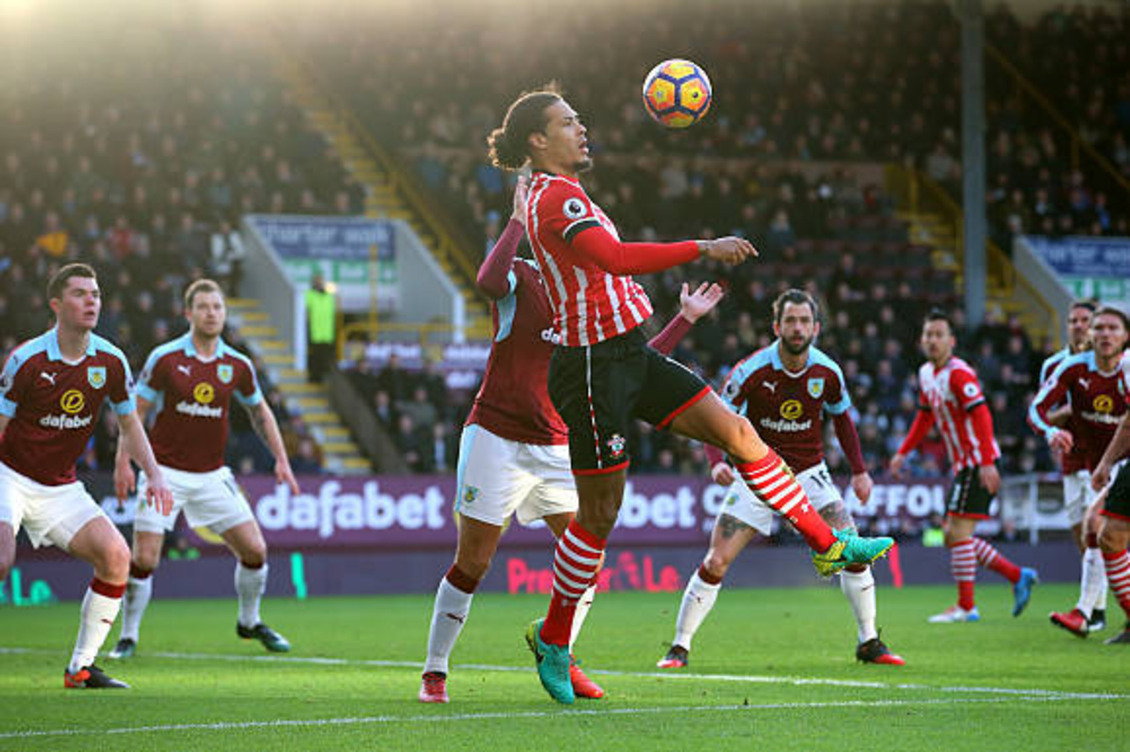 BURNLEY, ENGLAND - JANUARY 14:  Virgil van Dijk of Southampton controls the ball in the box during the Premier League match between Burnley and Southampton at Turf Moor on January 14, 2017 in Burnley, England.  (Photo by Alex Livesey/Getty Images)