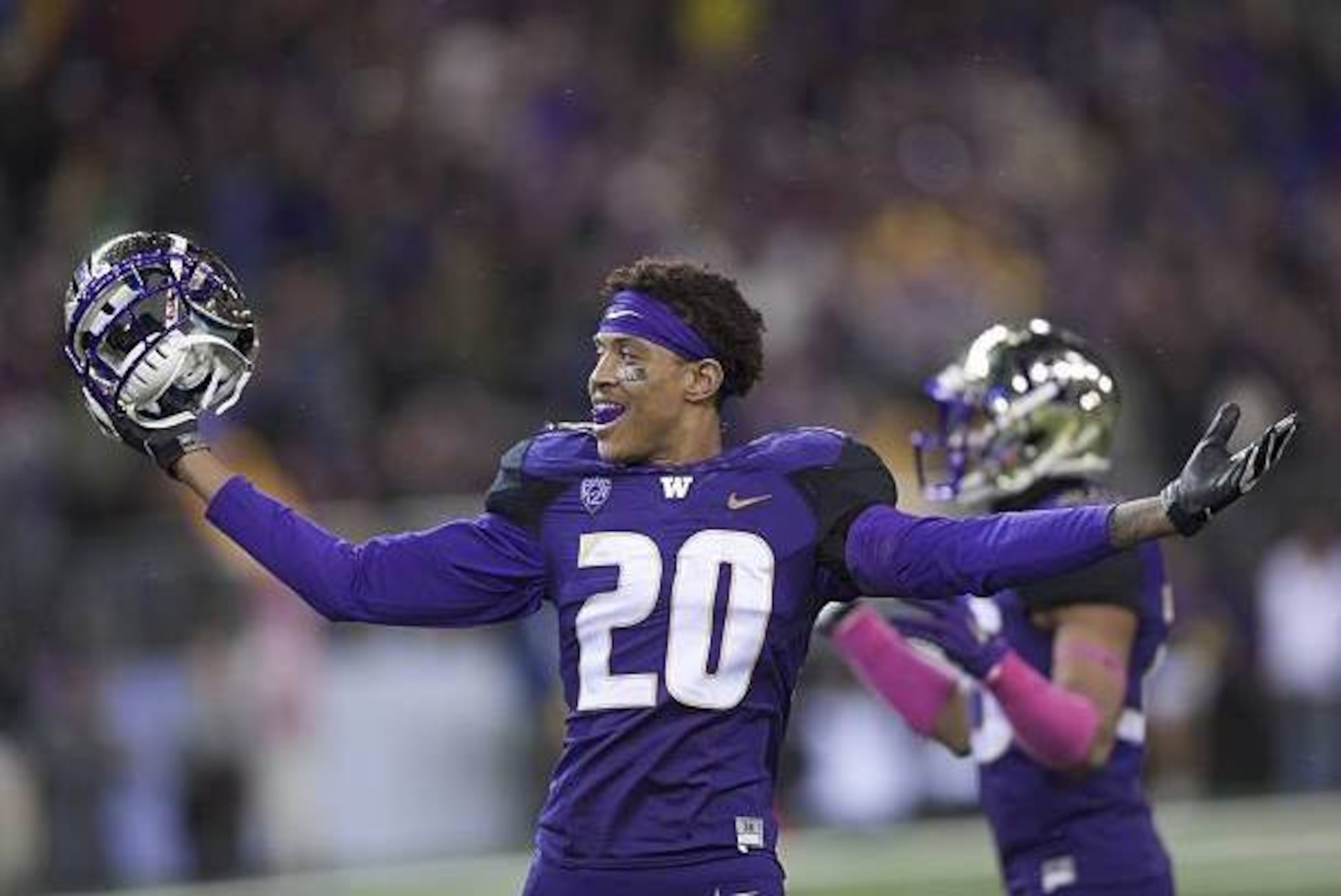 SEATTLE, WA - OCTOBER 25: Defensive back Kevin King #20 of the Washington Huskies reacts to call in the first half of play against the Arizona State Sun Devils at Husky Stadium on October 25, 2014 in Seattle, Washington. (Photo by Stephen Brashear/Getty I