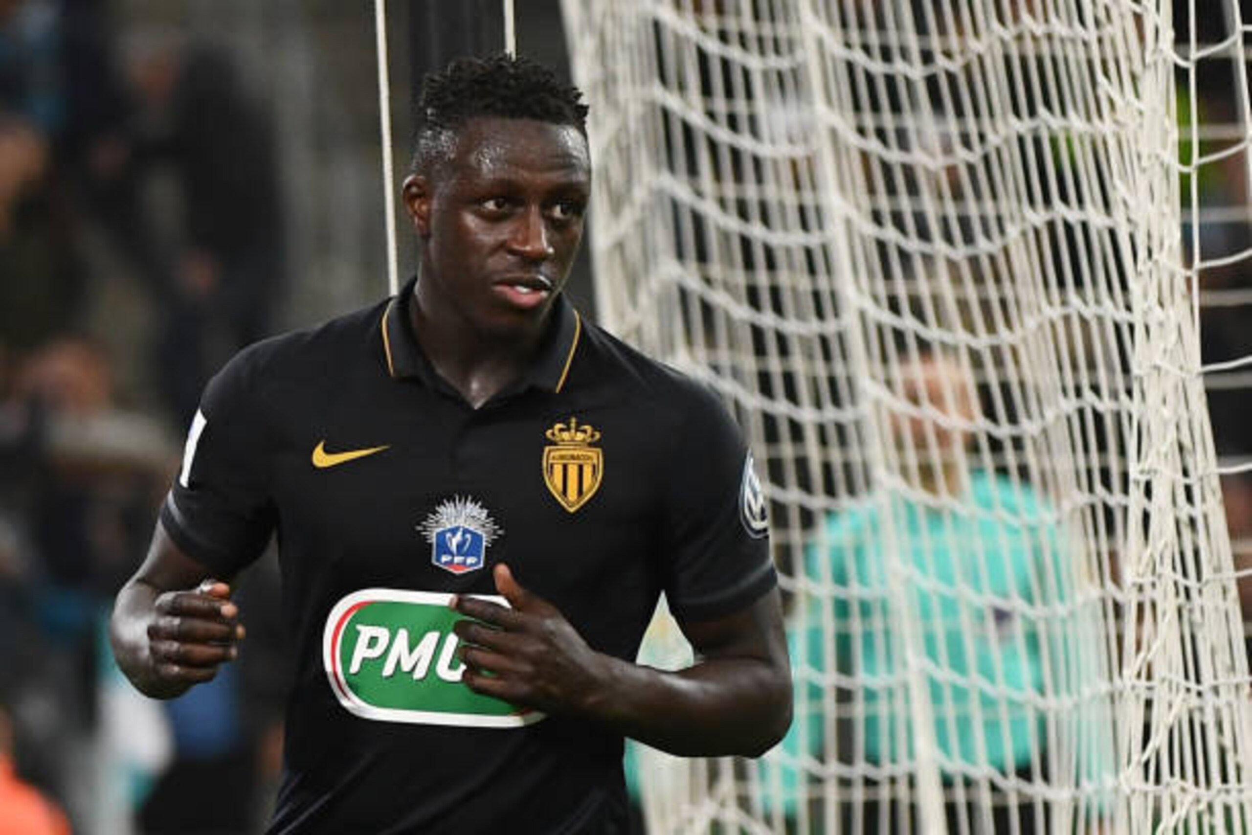 Monaco's French defender Benjamin Mendy reacts after scoring his team's third goal during the French Cup football match Marseille (OM) vs Monaco (ASM) on March 1, 2017 at the Velodrome stadium in Marseille, southern France. / AFP PHOTO / BORIS HORVAT Monaco's French defender Benjamin Mendy reacts after scoring his team's third goal during the French Cup football match Marseille (OM) vs Monaco (ASM) on March 1, 2017 at the Velodrome stadium in Marseille, southern France. / AFP PHOTO / BORIS HORVAT