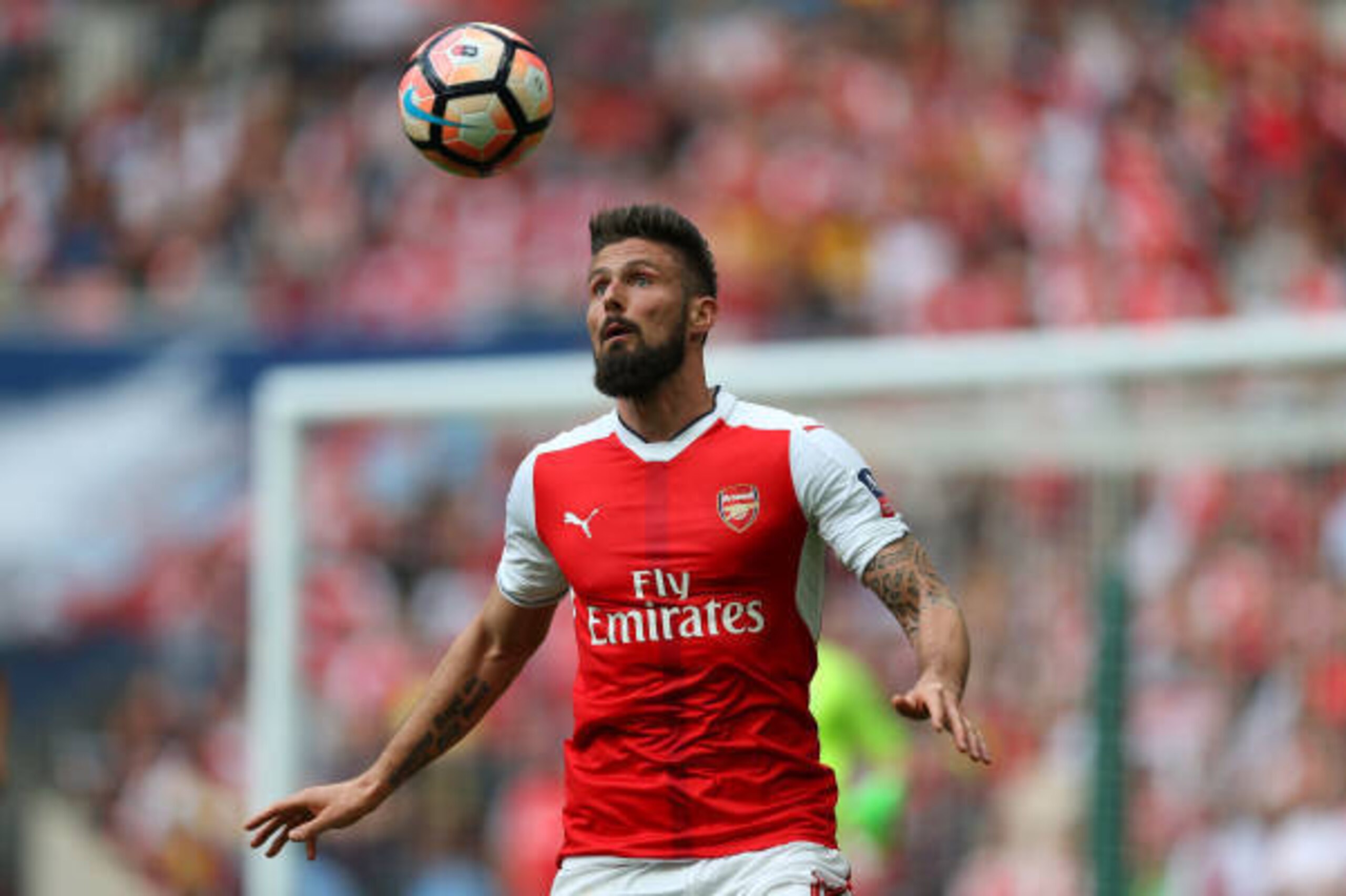 LONDON, ENGLAND - APRIL 23: Olivier Giroud of Arsenal during the Emirates FA Cup semi-final match between Arsenal and Manchester City at Wembley Stadium on April 23, 2017 in London, England. (Photo by Catherine Ivill - AMA/Getty Images)
