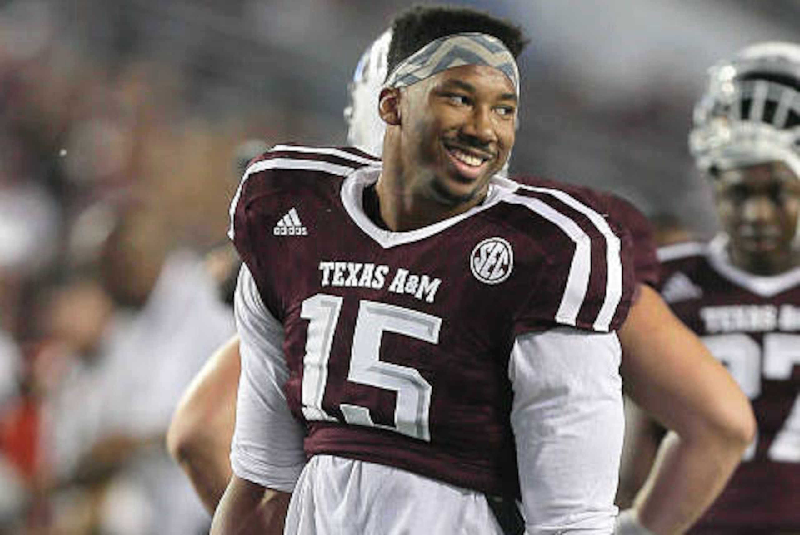 COLLEGE STATION, TX - NOVEMBER 12: Myles Garrett #15 of the Texas A&M Aggies during warm ups before playing the Mississippi Rebels at Kyle Field on November 12, 2016 in College Station, Texas. (Photo by Bob Levey/Getty Images) COLLEGE STATION, TX - NOVEMBER 12: Myles Garrett #15 of the Texas A&M Aggies during warm ups before playing the Mississippi Rebels at Kyle Field on November 12, 2016 in College Station, Texas. (Photo by Bob Levey/Getty Images)
