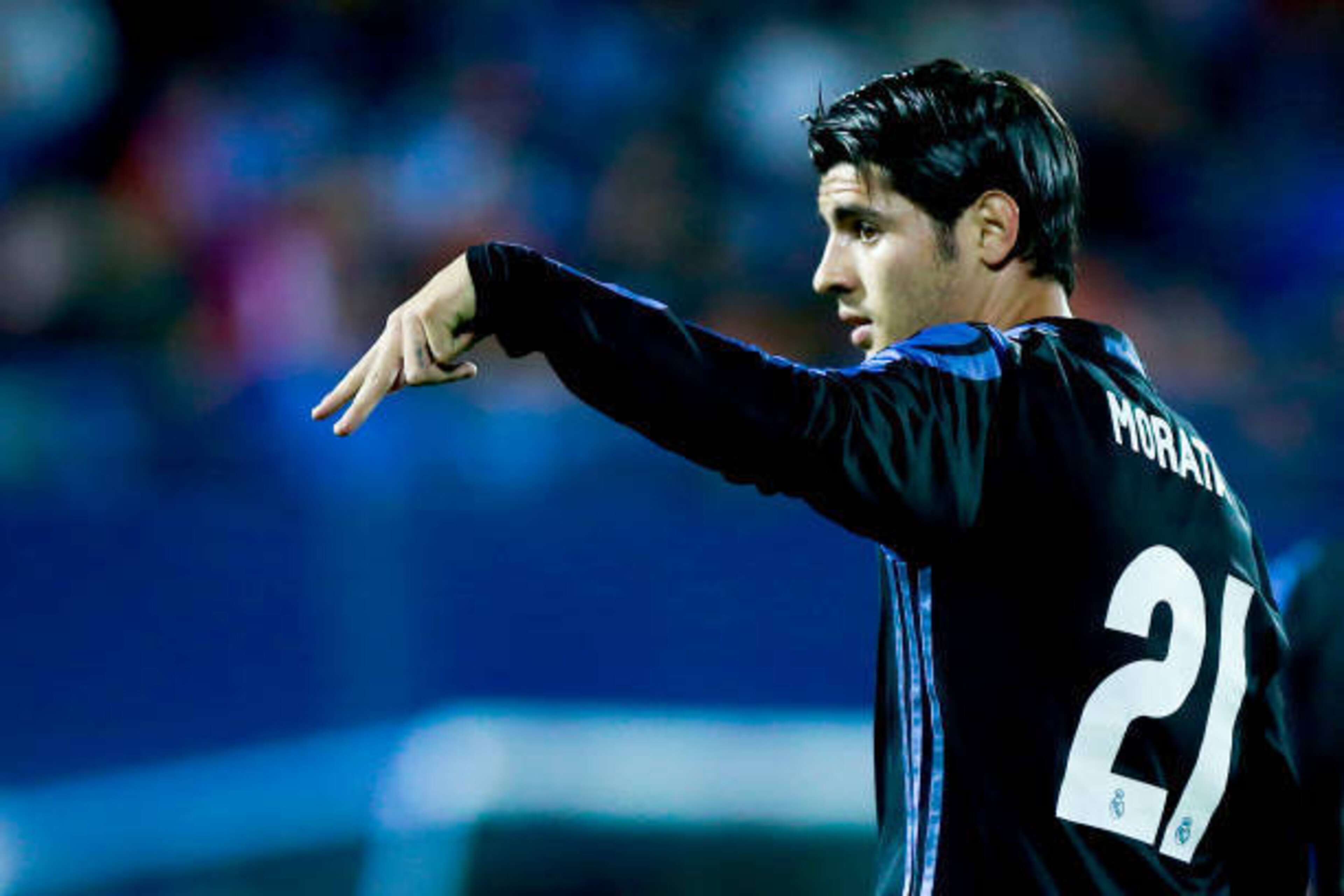 LEGANES, SPAIN - APRIL 05: Alvaro Morata of Real Madrid CF celebrates scoring their third goal during the La Liga match between CD Leganes and Real Madrid CF at Estadio Municipal de Butarque on April 5, 2017 in Leganes, Spain.  (Photo by Gonzalo Arroyo Mo