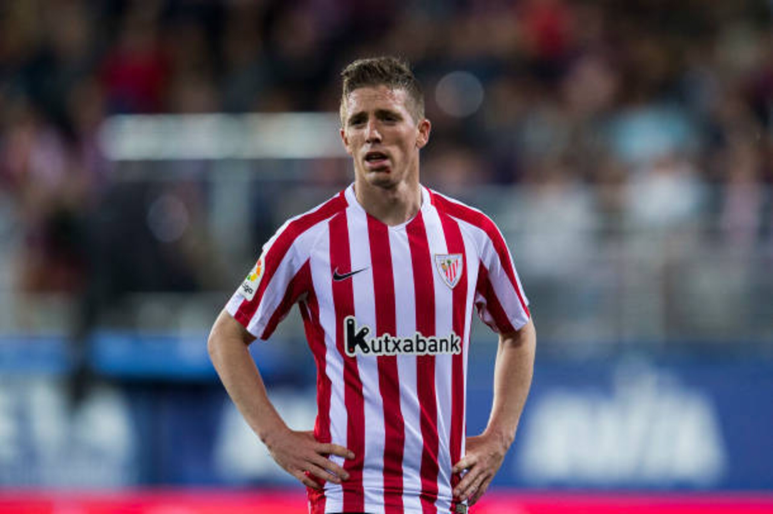 EIBAR, SPAIN - APRIL 24: Iker Muniain of Athletic Club reacts during the La Liga match between SD Eibar and Athletic Club at Ipurua Municipal Stadium on April 24, 2017 in Eibar, Spain.  (Photo by Juan Manuel Serrano Arce/Getty Images)