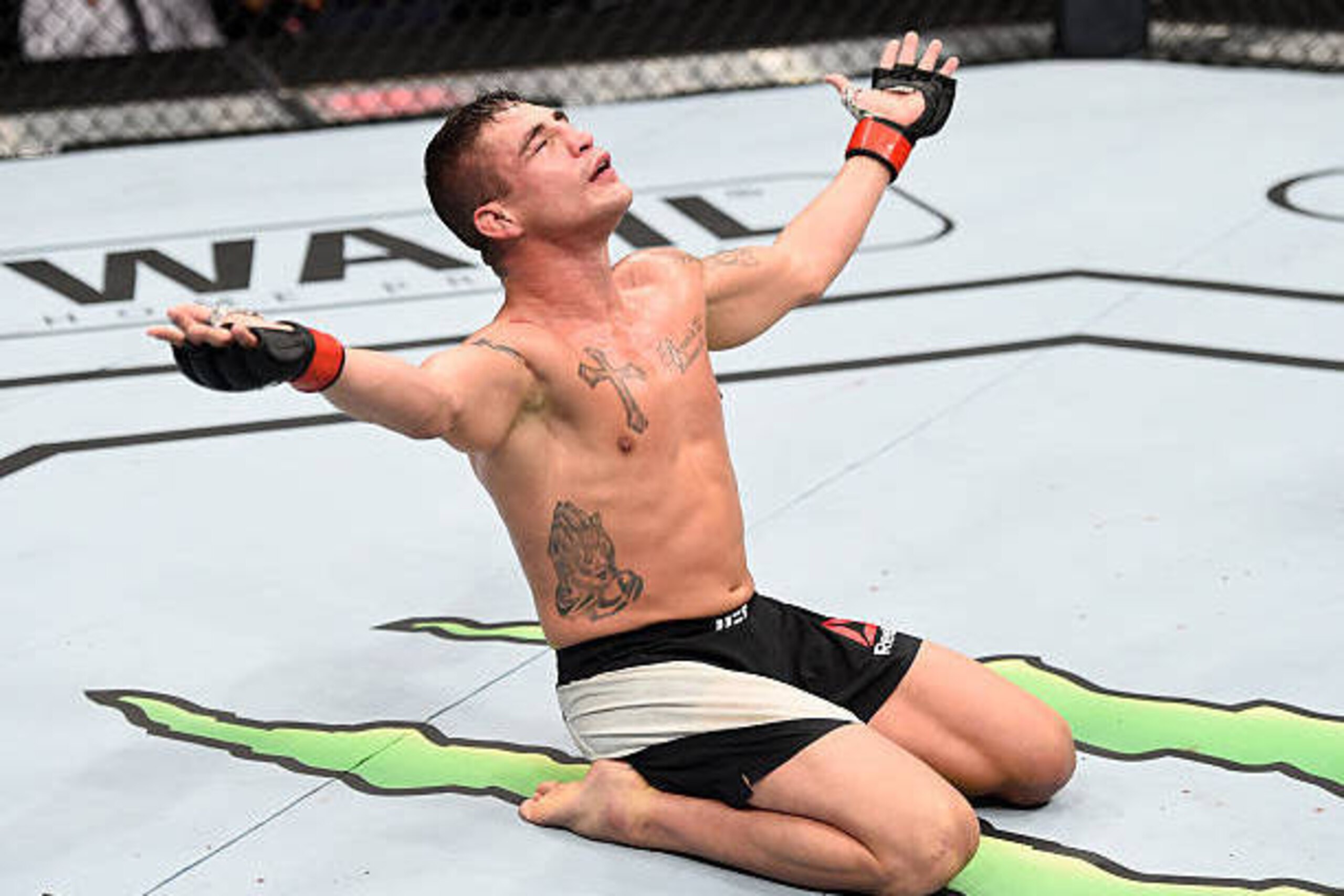 MEXICO CITY, MEXICO - NOVEMBER 05:  Diego Sanchez of the United States raises his hands after facing Marcin Held of Poland in their lightweight bout during the UFC Fight Night event at Arena Ciudad de Mexico on November 5, 2016 in Mexico City, Mexico. (Ph