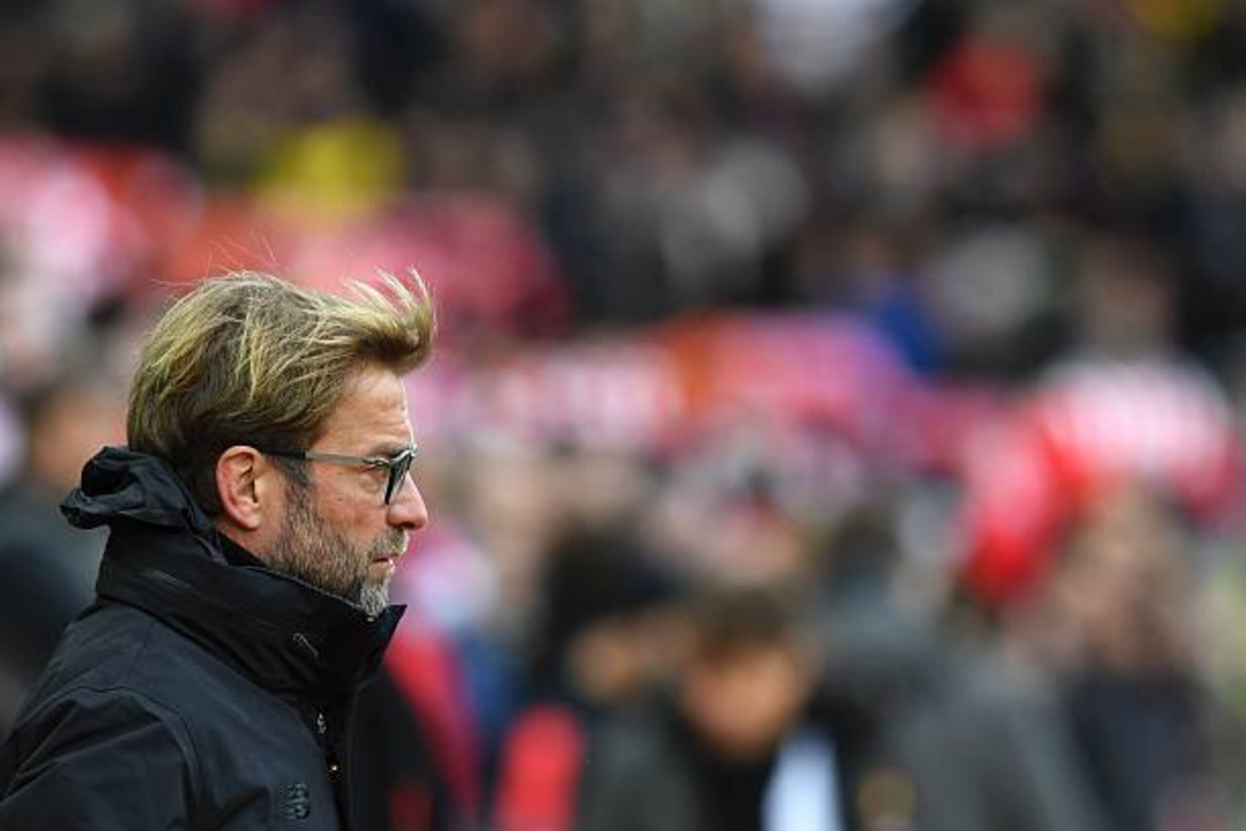 Liverpool's German manager Jurgen Klopp reacts ahead of the English Premier League football match between Liverpool and Watford at Anfield in Liverpool, north west England on November 6, 2016. / AFP / PAUL ELLIS / RESTRICTED TO EDITORIAL USE. No use with 