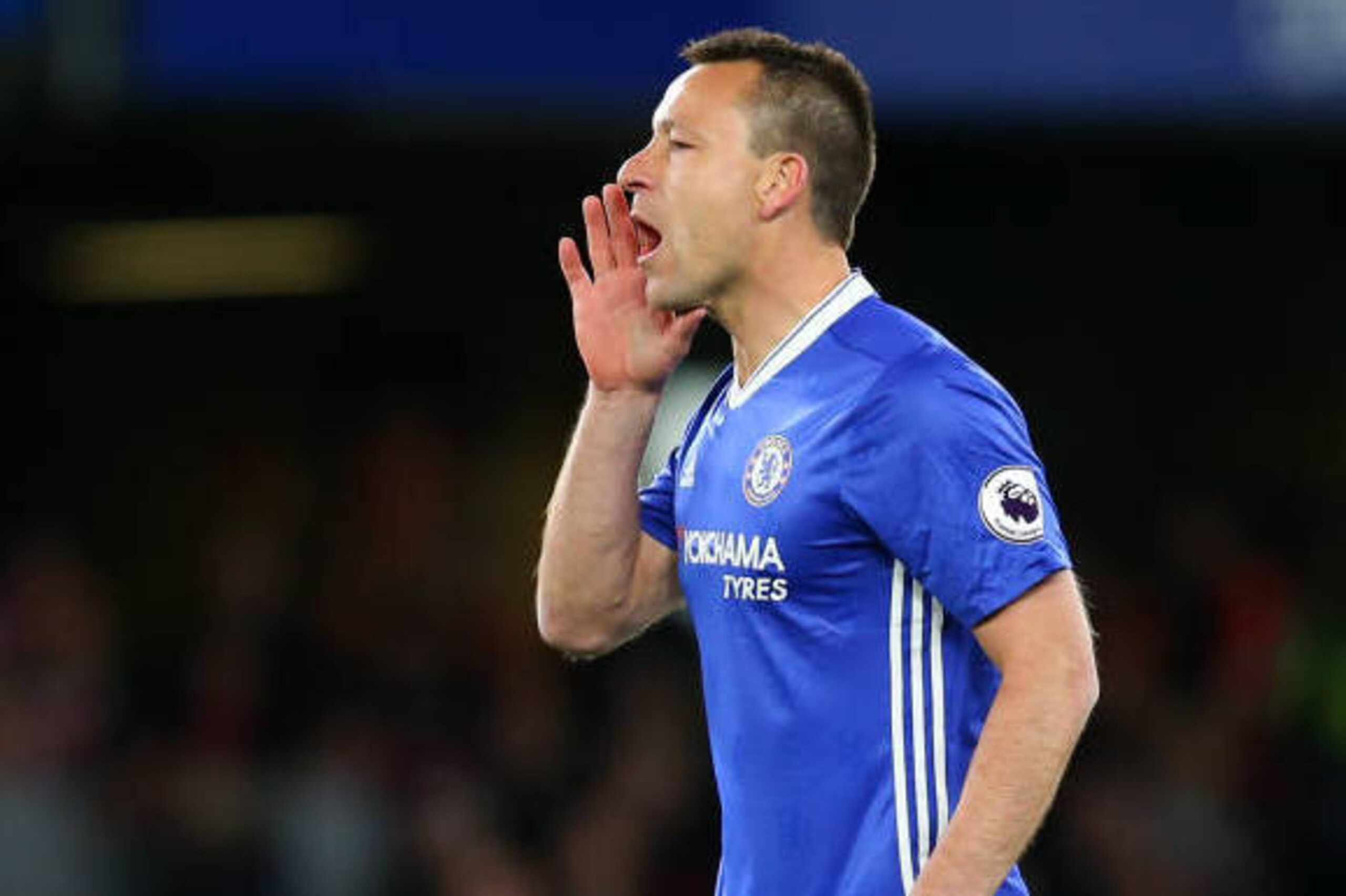 LONDON, ENGLAND - APRIL 25: John Terry of Chelsea during the Premier League match between Chelsea and Southampton at Stamford Bridge on April 25, 2017 in London, England. (Photo by Catherine Ivill - AMA/Getty Images)