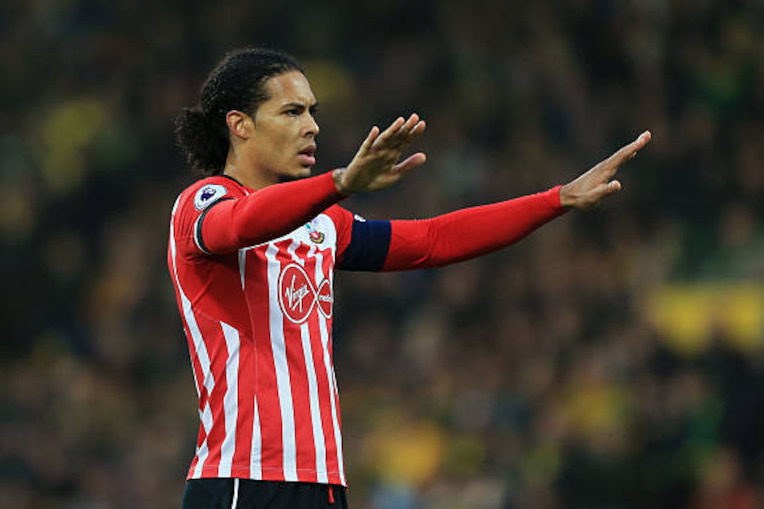 NORWICH, ENGLAND - JANUARY 07: Virgil van Dijk of Southampton reacts during the Emirates FA Cup Third Round match between Norwich City and Southampton at Carrow Road on January 7, 2017 in Norwich, England. (Photo by Stephen Pond/Getty Images) NORWICH, ENGLAND - JANUARY 07: Virgil van Dijk of Southampton reacts during the Emirates FA Cup Third Round match between Norwich City and Southampton at Carrow Road on January 7, 2017 in Norwich, England. (Photo by Stephen Pond/Getty Images)