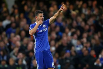 LONDON, ENGLAND - APRIL 25: Diego Costa of Chelsea celebrates after he scores a goal to make it 3-1 during the Premier League match between Chelsea and Southampton at Stamford Bridge on April 25, 2017 in London, England. (Photo by Catherine Ivill - AMA/Ge