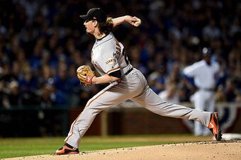 CHICAGO, ILLINOIS - OCTOBER 08:  Jeff Samardzija #29 of the San Francisco Giants pitches in the first inning against the Chicago Cubs at Wrigley Field on October 8, 2016 in Chicago, Illinois. (Photo by Stacy Revere/Getty Images)