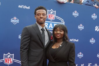 CHICAGO, IL - APRIL 28:  Draftee Eli Apple of Ohio State and his mother Annie arrive to the 2016 NFL Draft at the Auditorium Theatre of Roosevelt University on April 28, 2016 in Chicago, Illinois.  (Photo by Kena Krutsinger/Getty Images)
