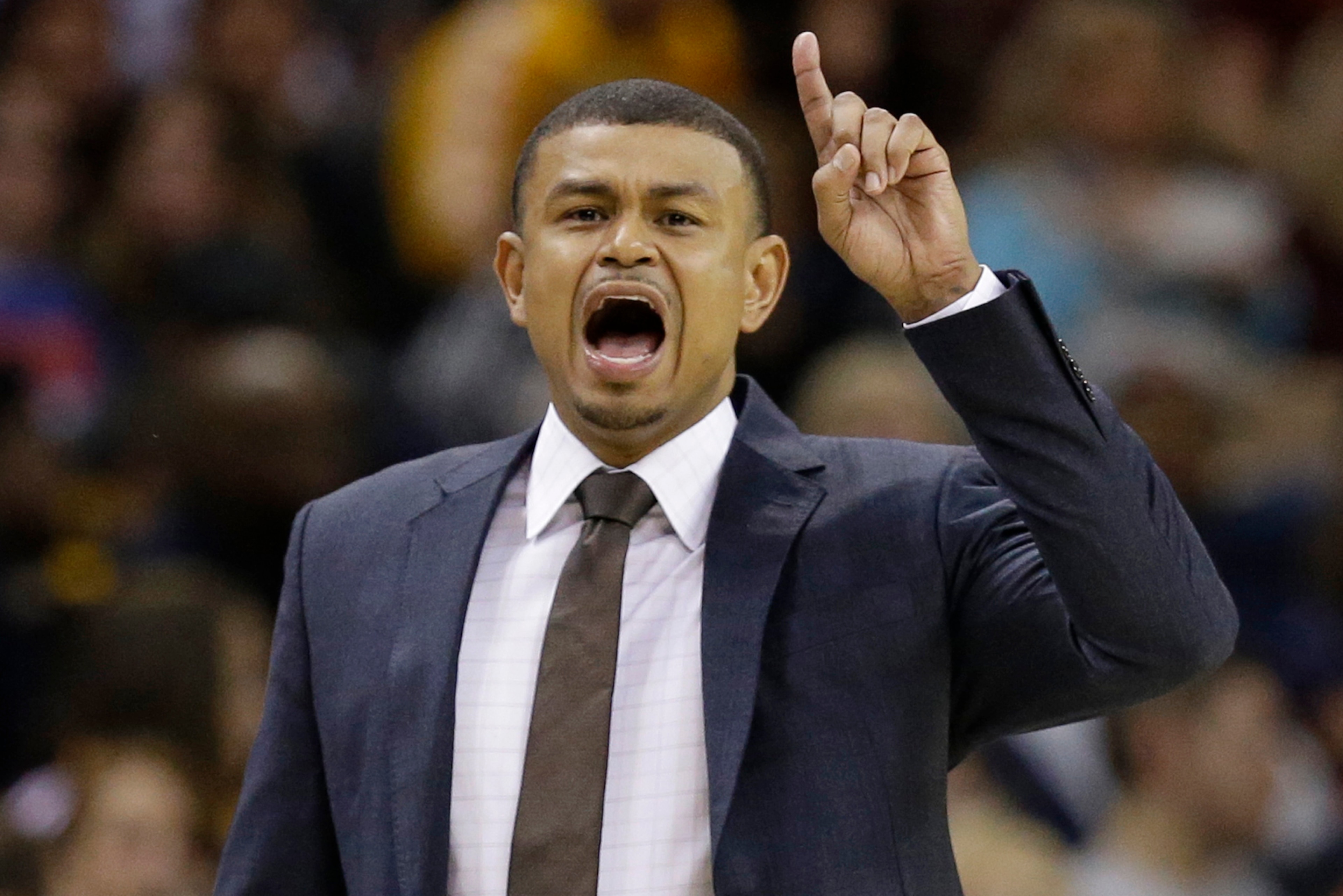 Suns coach, and Ball family acquaintance, Earl Watson appreciates how Lonzo and his family have crafted his career without a lot of help from large shoe companies. Suns coach, and Ball family acquaintance, Earl Watson appreciates how Lonzo and his family have crafted his career without a lot of help from large shoe companies.