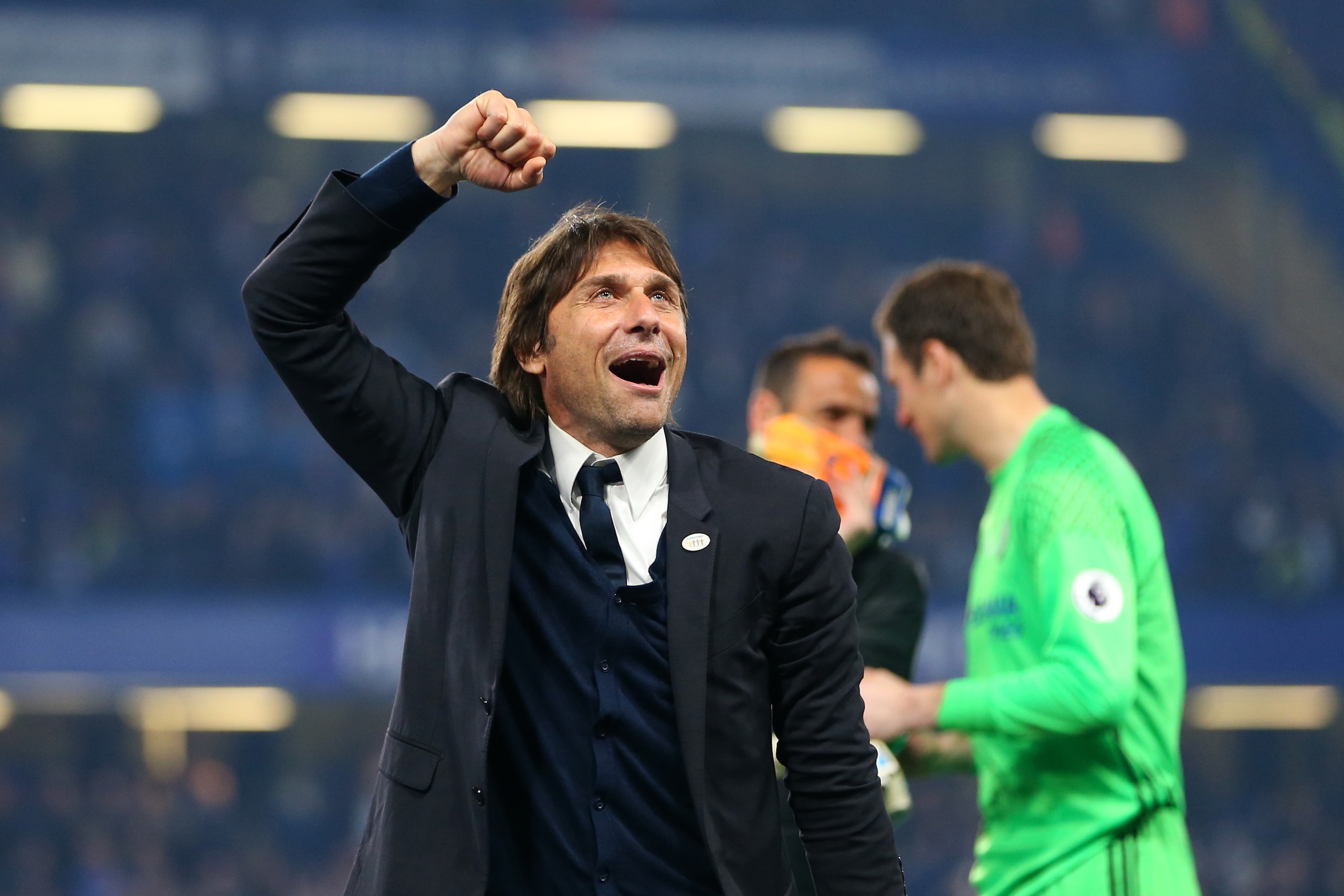 LONDON, ENGLAND - MAY 15: Antonio Conte manager / head coach of Chelsea celebrates during the Premier League match between Chelsea and Watford at Stamford Bridge on May 15, 2017 in London, England. (Photo by Catherine Ivill - AMA/Getty Images)