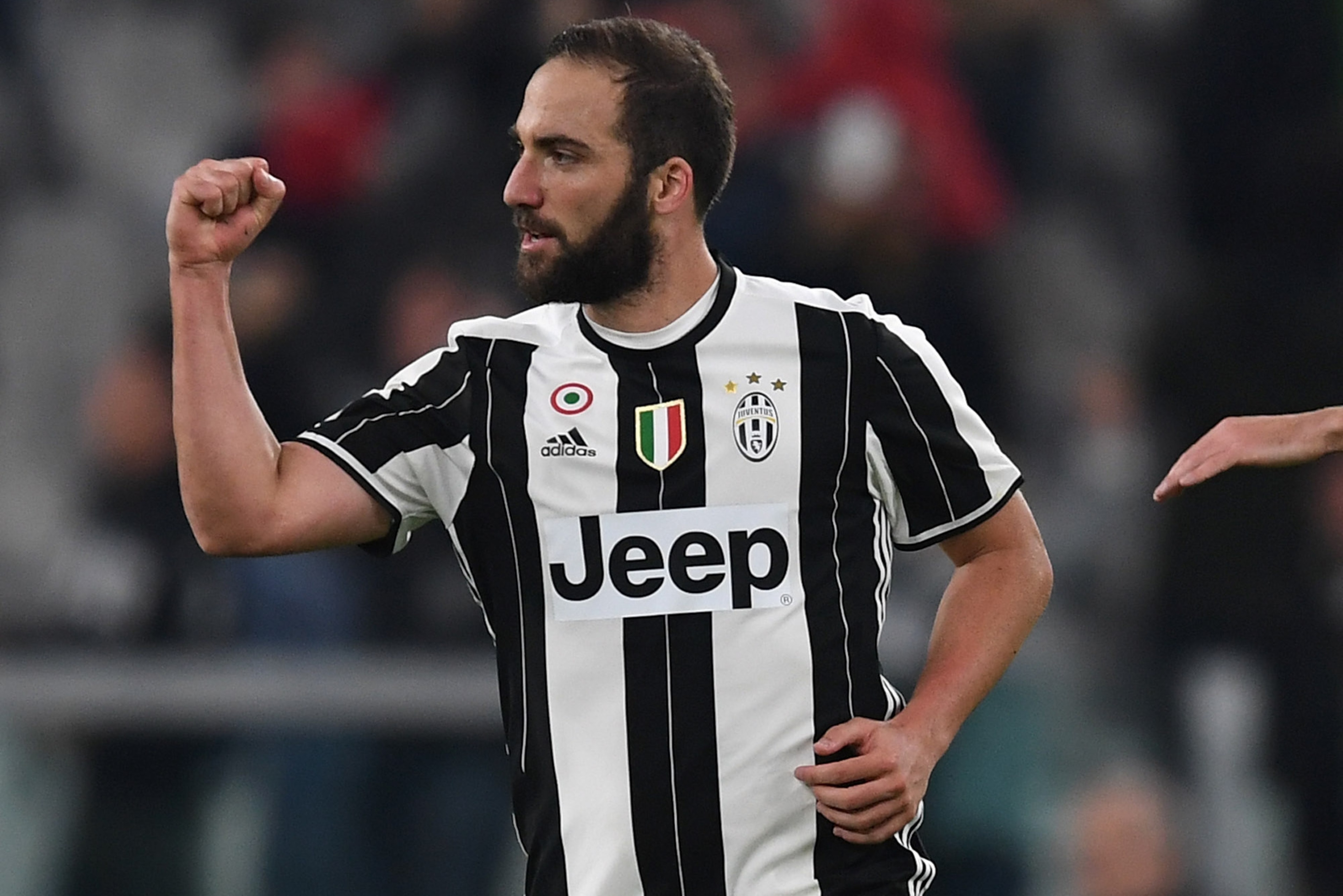 TURIN, ITALY - MAY 06:  Gonzalo Higuain of Juventus FC celebrates the goal during the Serie A match between Juventus FC and FC Torino at Juventus Stadium on May 6, 2017 in Turin, Italy.  (Photo by Valerio Pennicino/Getty Images)