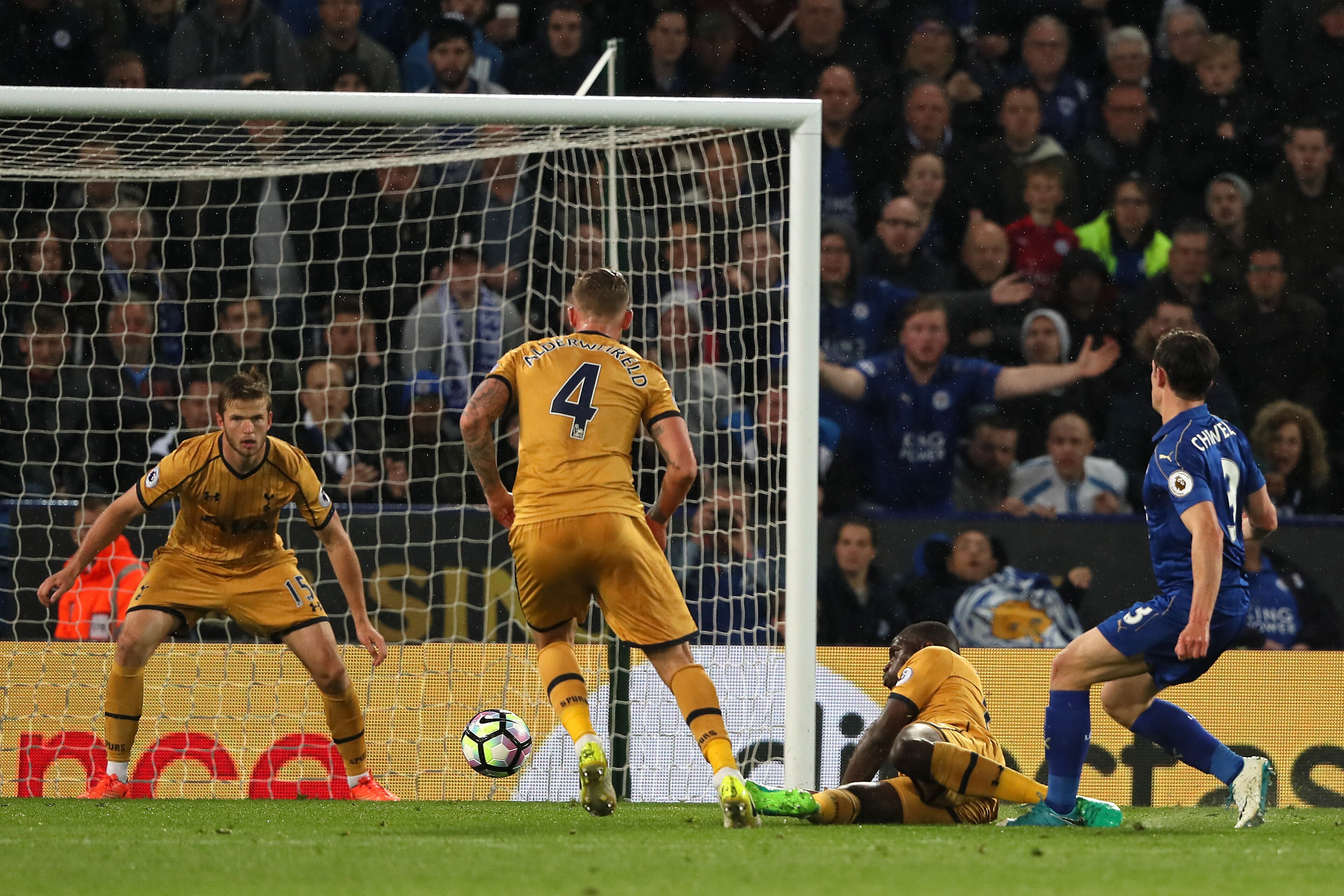 LEICESTER, ENGLAND - MAY 18:  Ben Chilwell of Leicester City scores a goal to mke it 1-2 during the Premier League match between Leicester City and Tottenham Hotspur at The King Power Stadium on May 18, 2017 in Leicester, England.  (Photo by Matthew Ashto